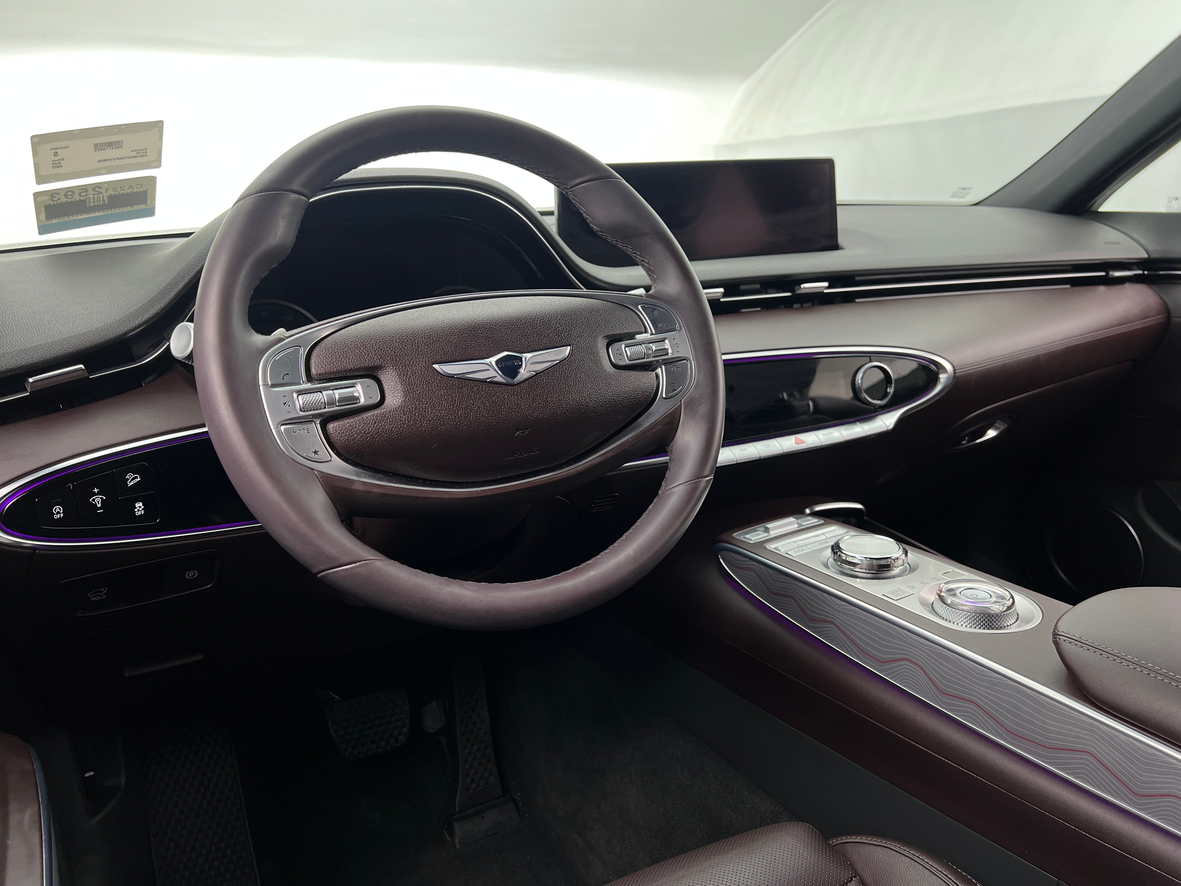 2023 Genesis GV70 Standard 2