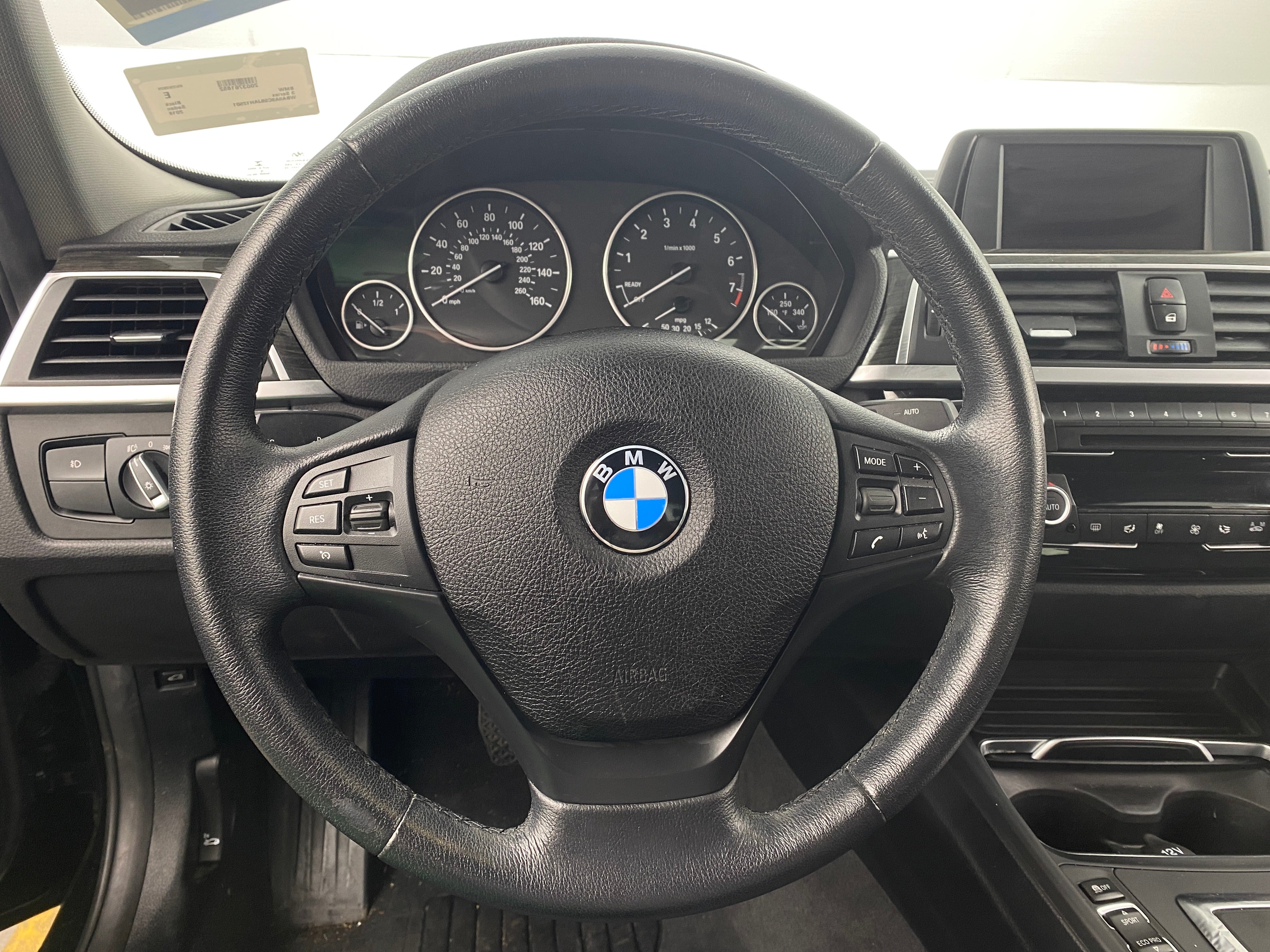 2018 BMW 3 Series 320i 4