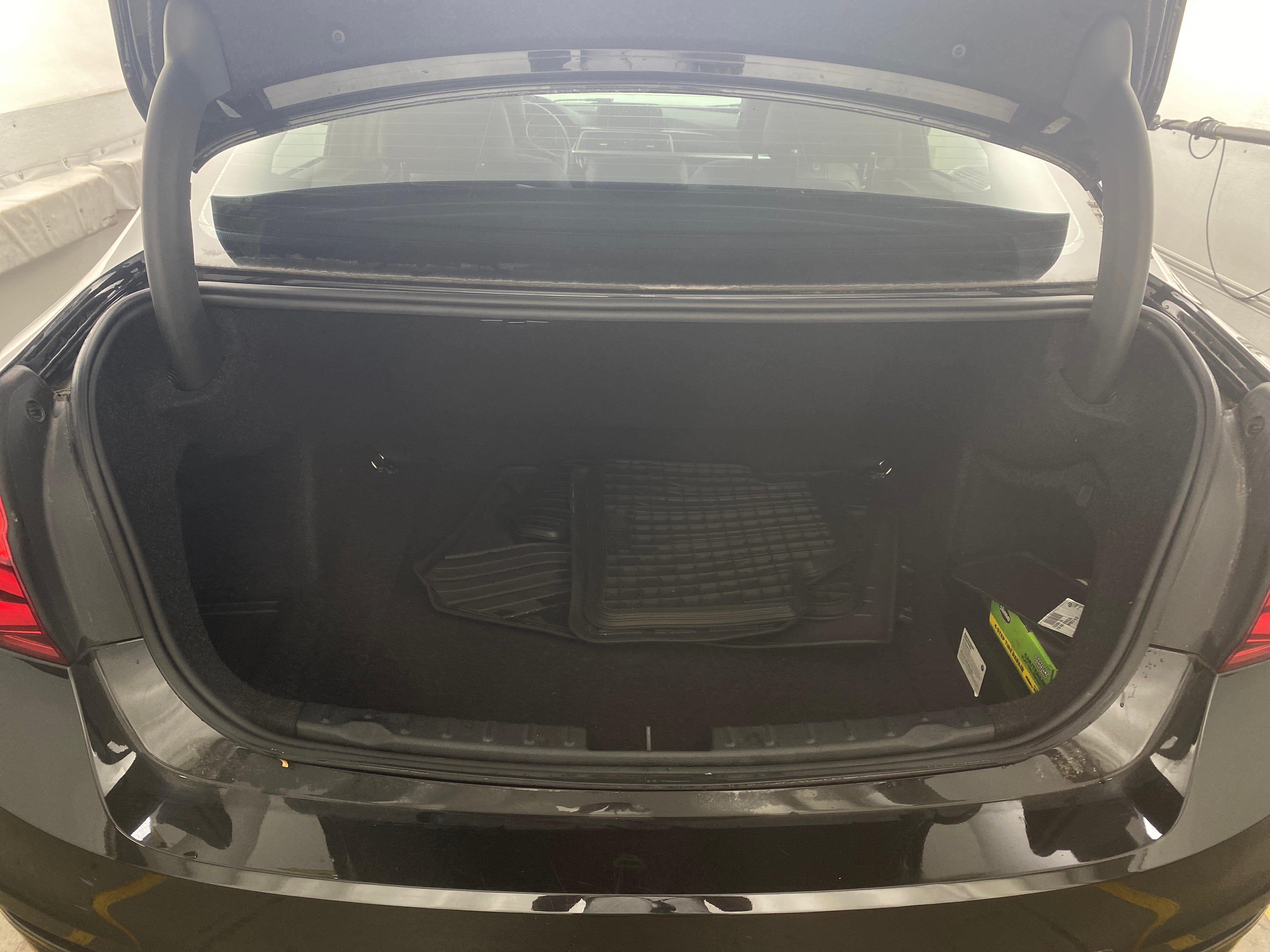 2018 BMW 3 Series 320i 6