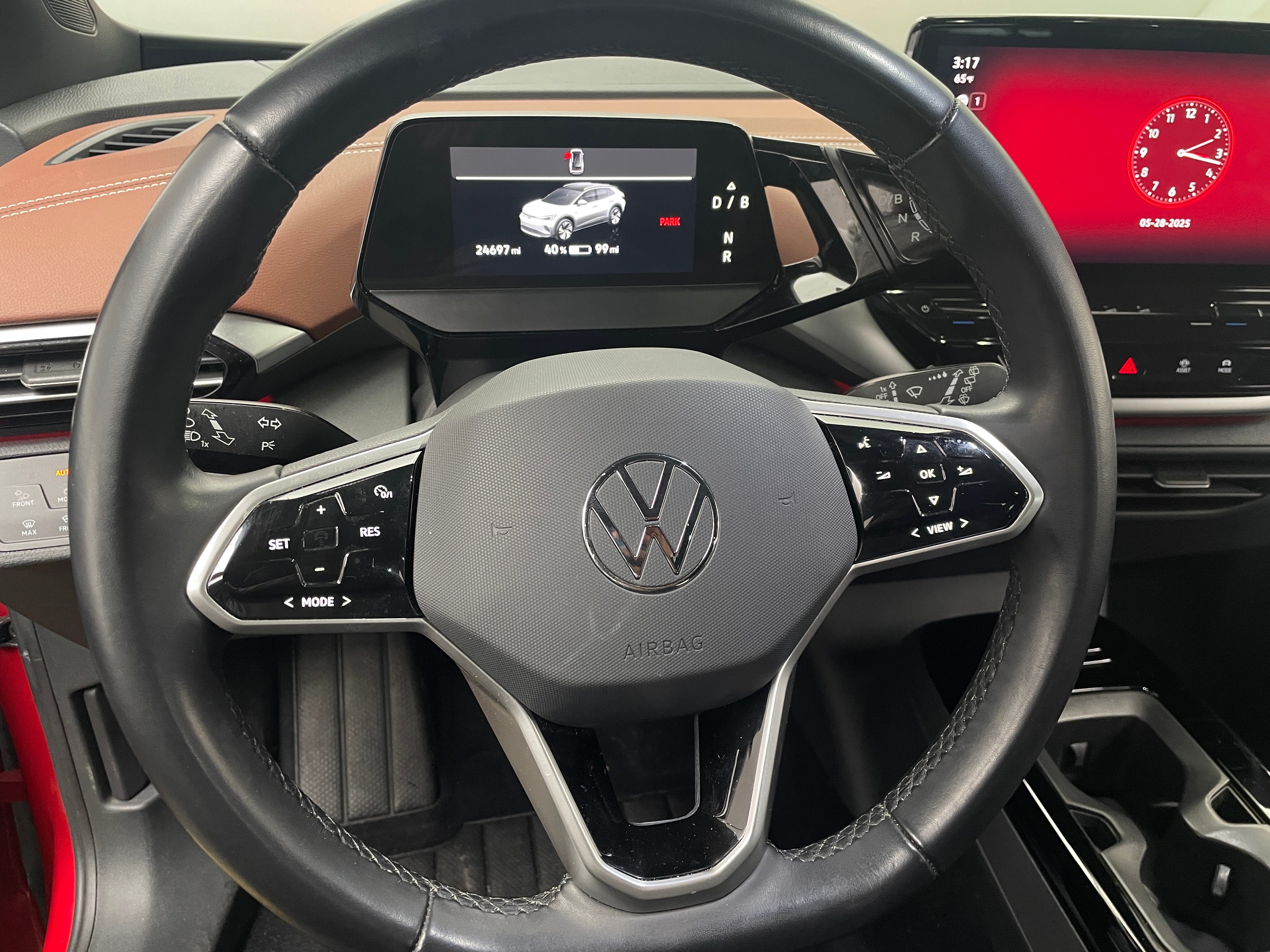 2022 Volkswagen ID.4 Pro S 5