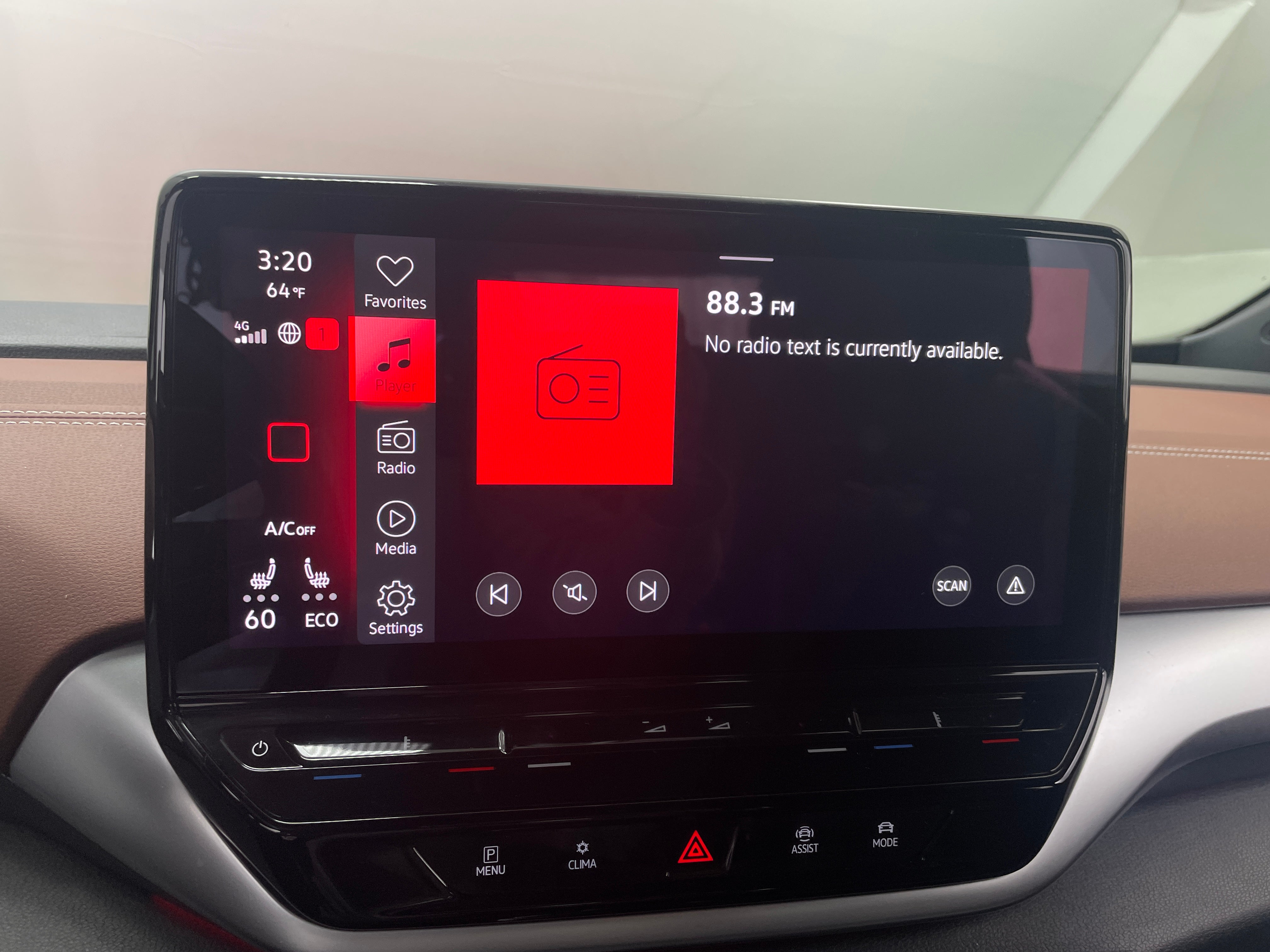 2022 Volkswagen ID.4 Pro S 4