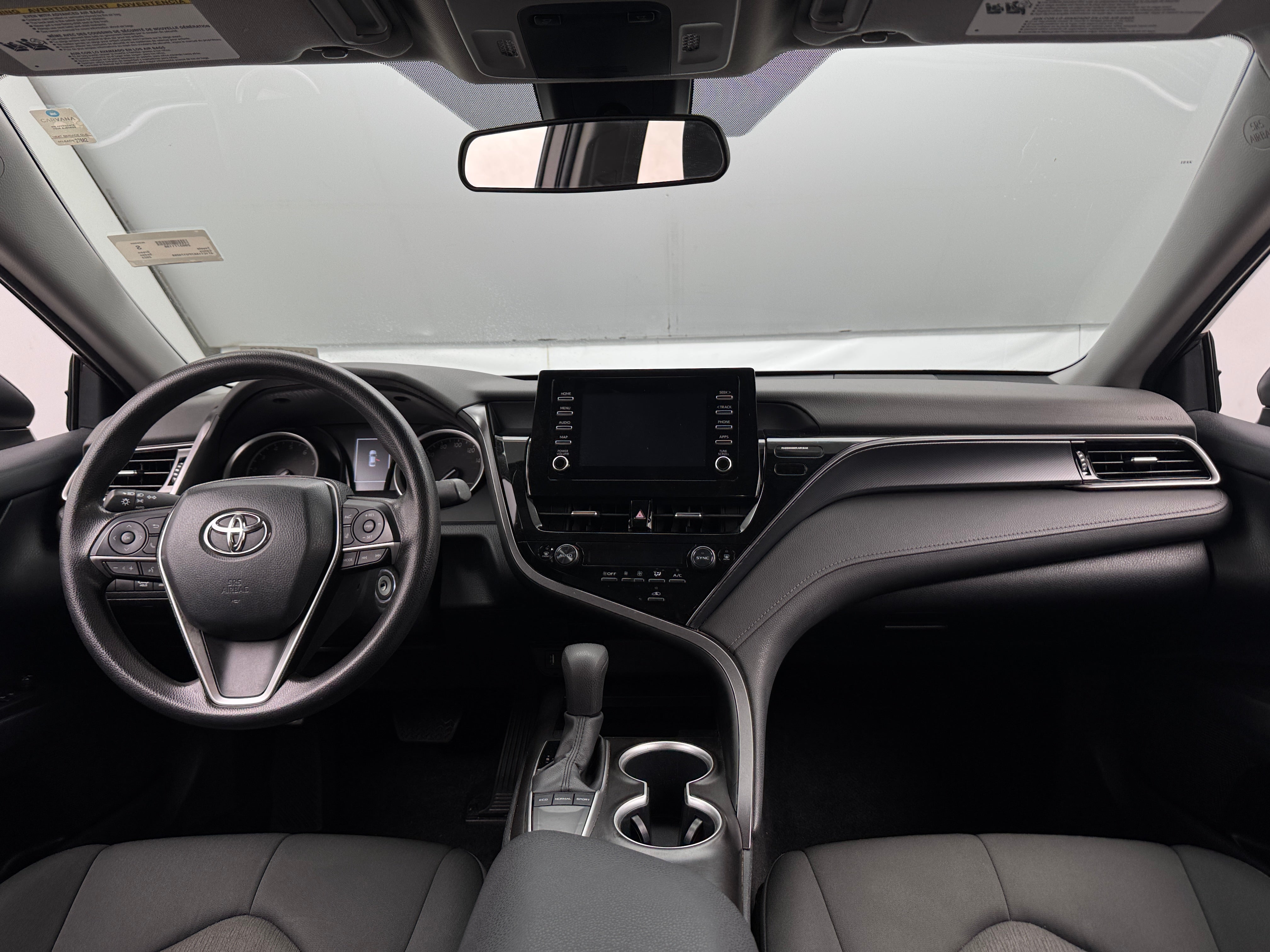 2023 Toyota Camry LE 3