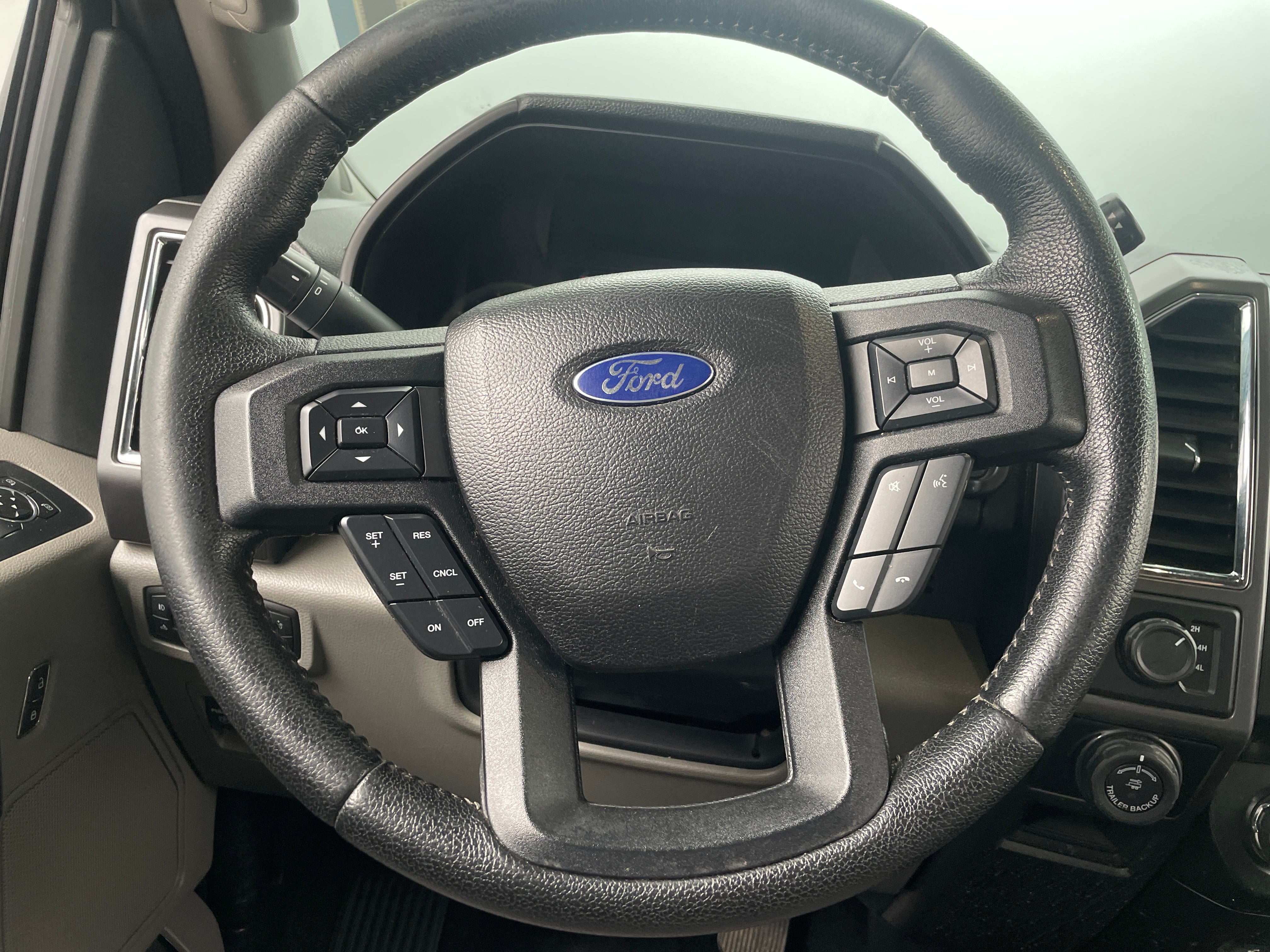 2016 Ford Econoline E-150 5