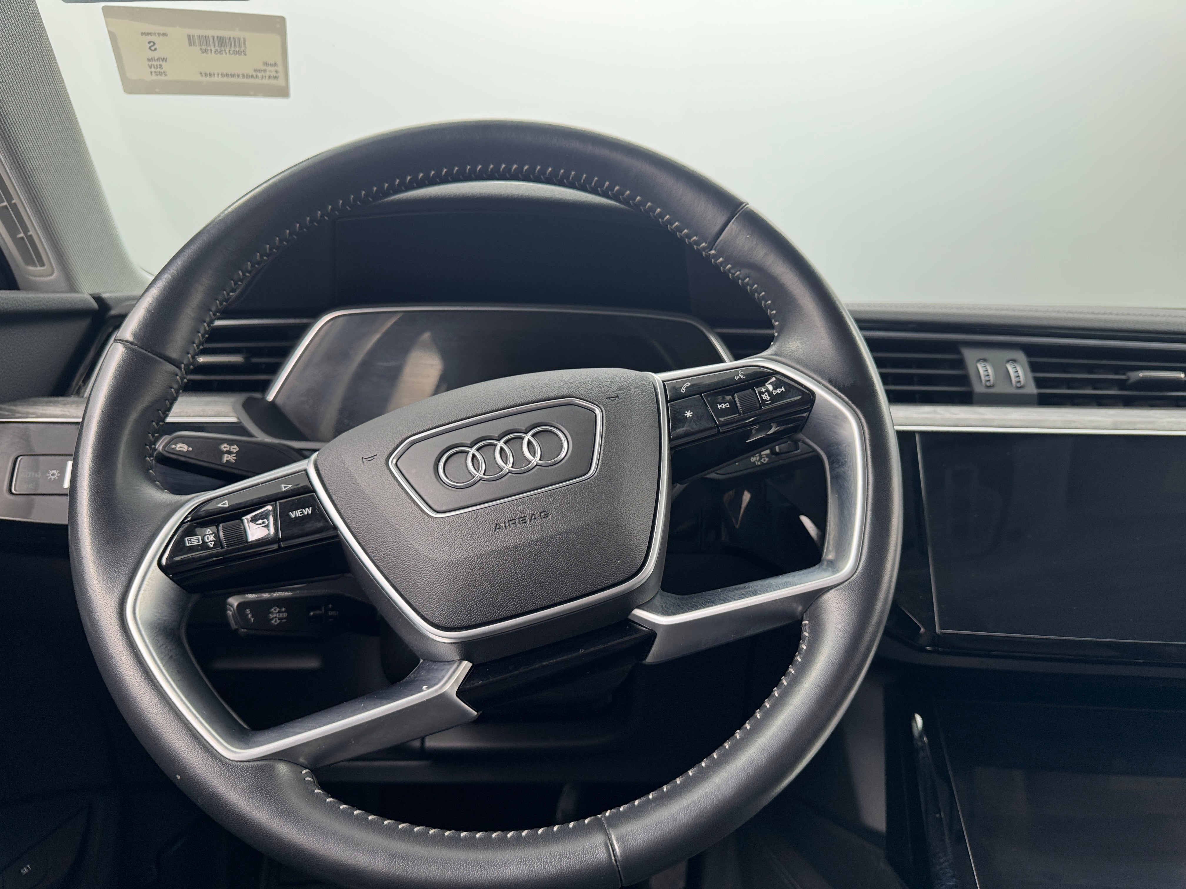 2021 Audi e-tron Premium Plus 4