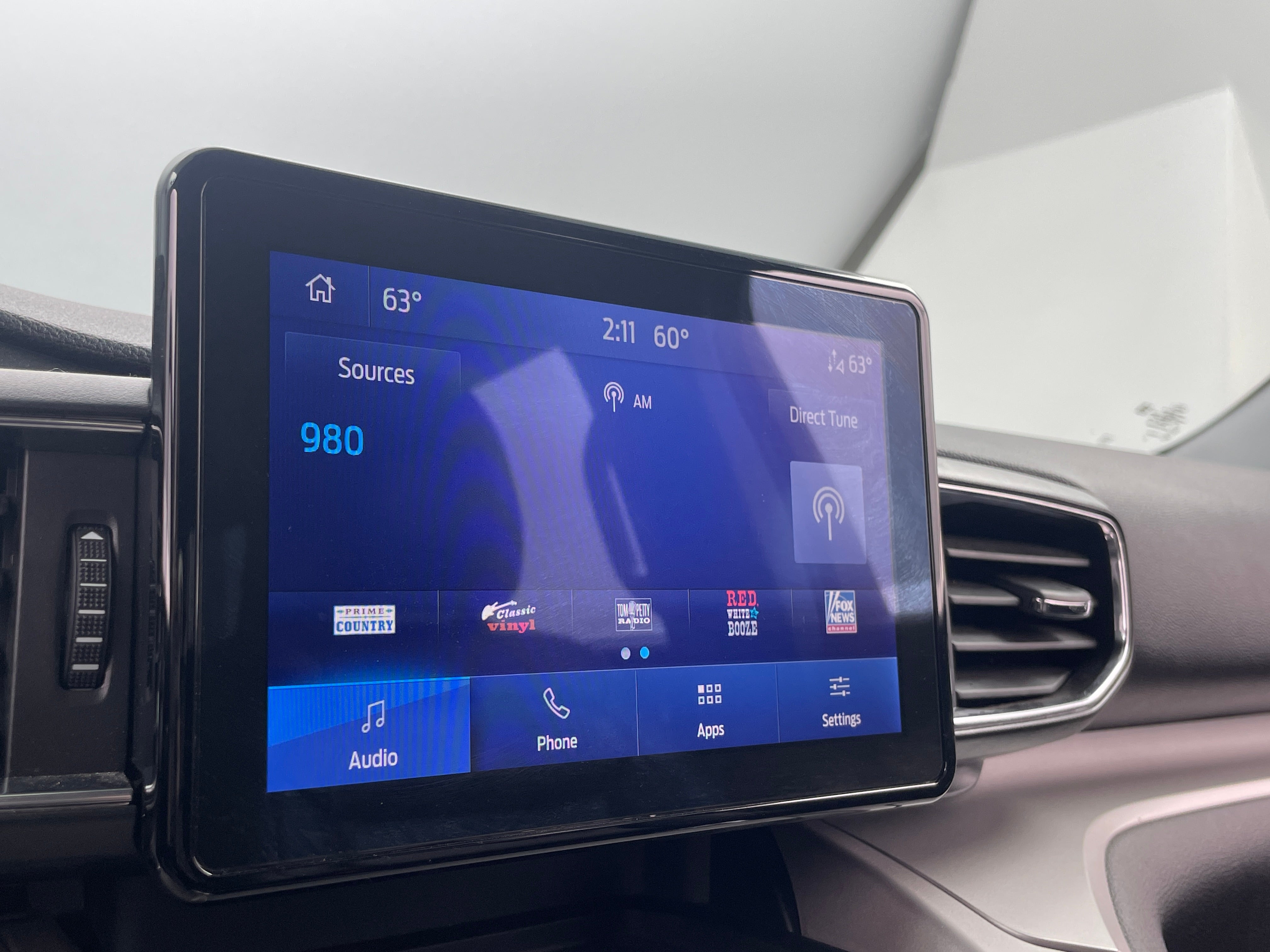 2024 Ford Explorer XLT 4