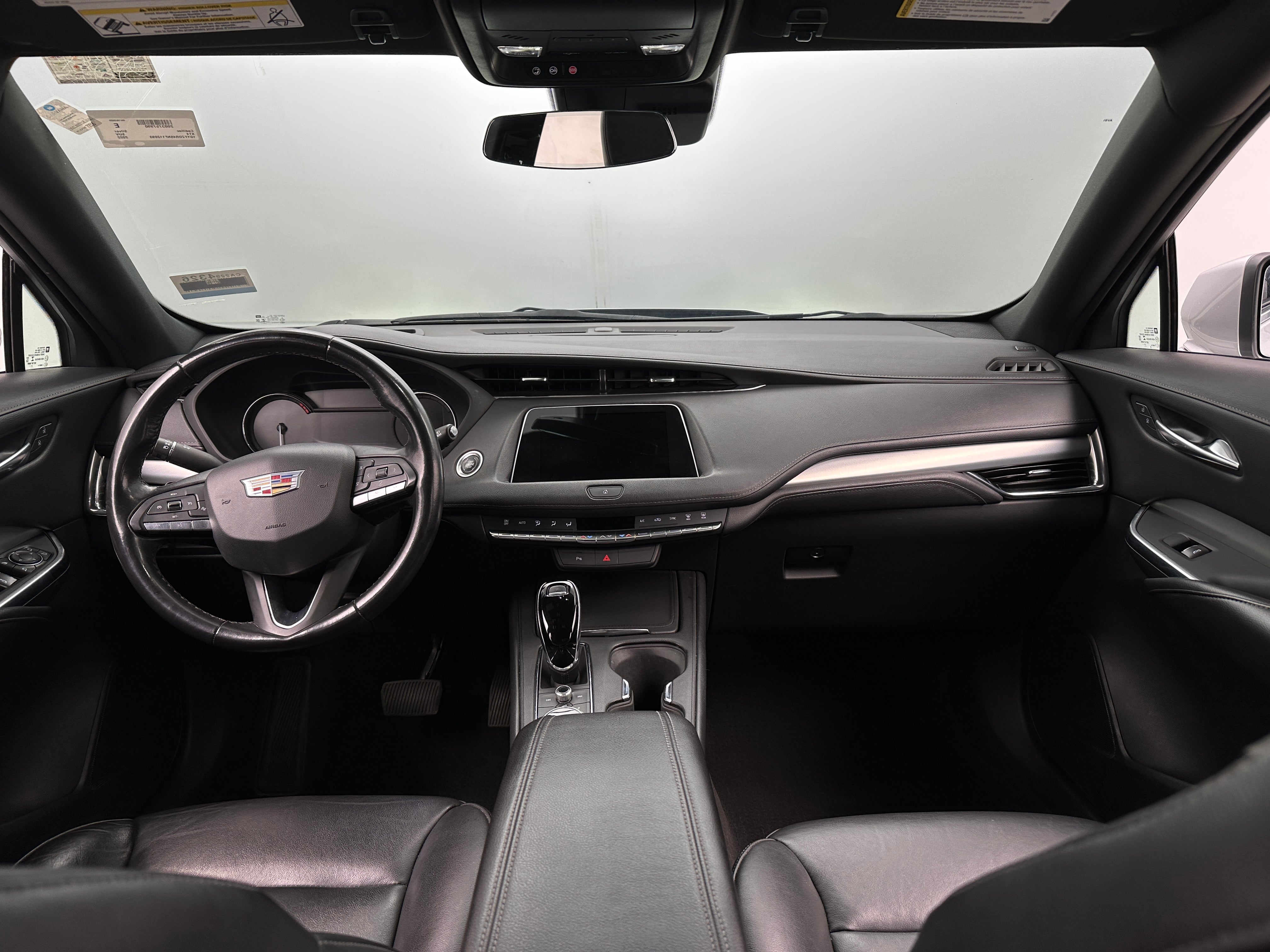 2022 Cadillac XT4 Premium Luxury 2