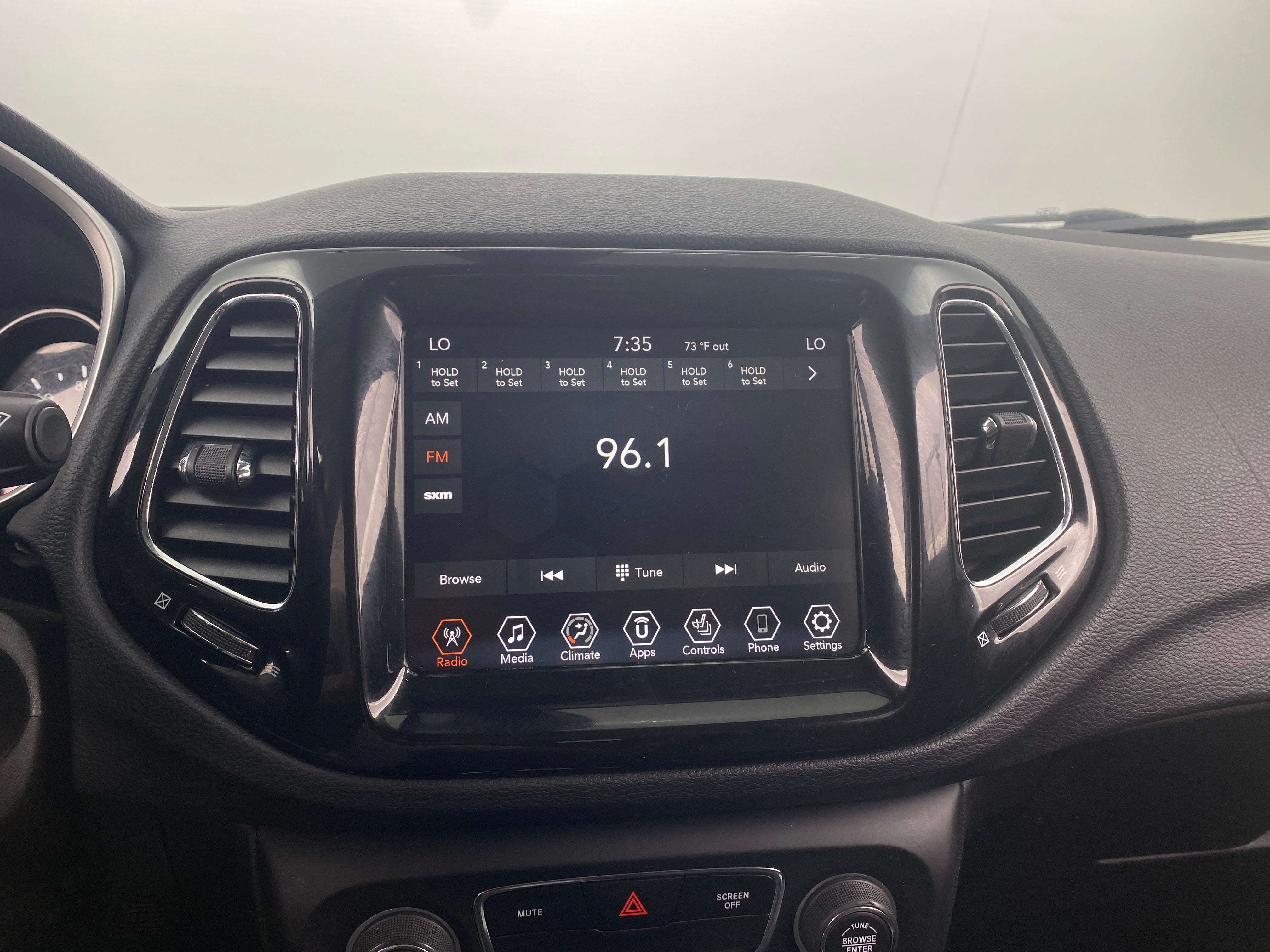 2020 Jeep Compass Limited 3