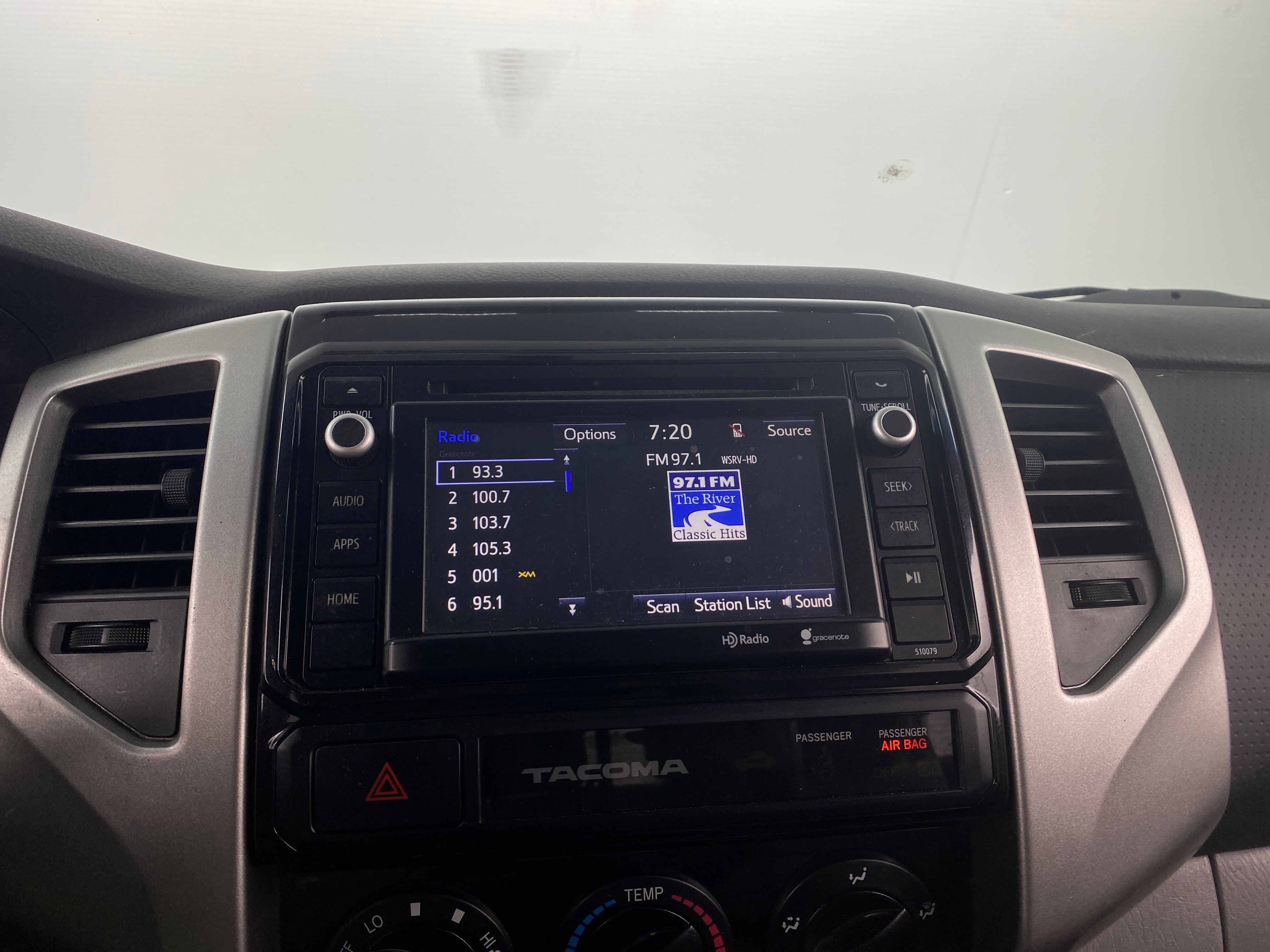 2015 Toyota Tacoma PreRunner 4