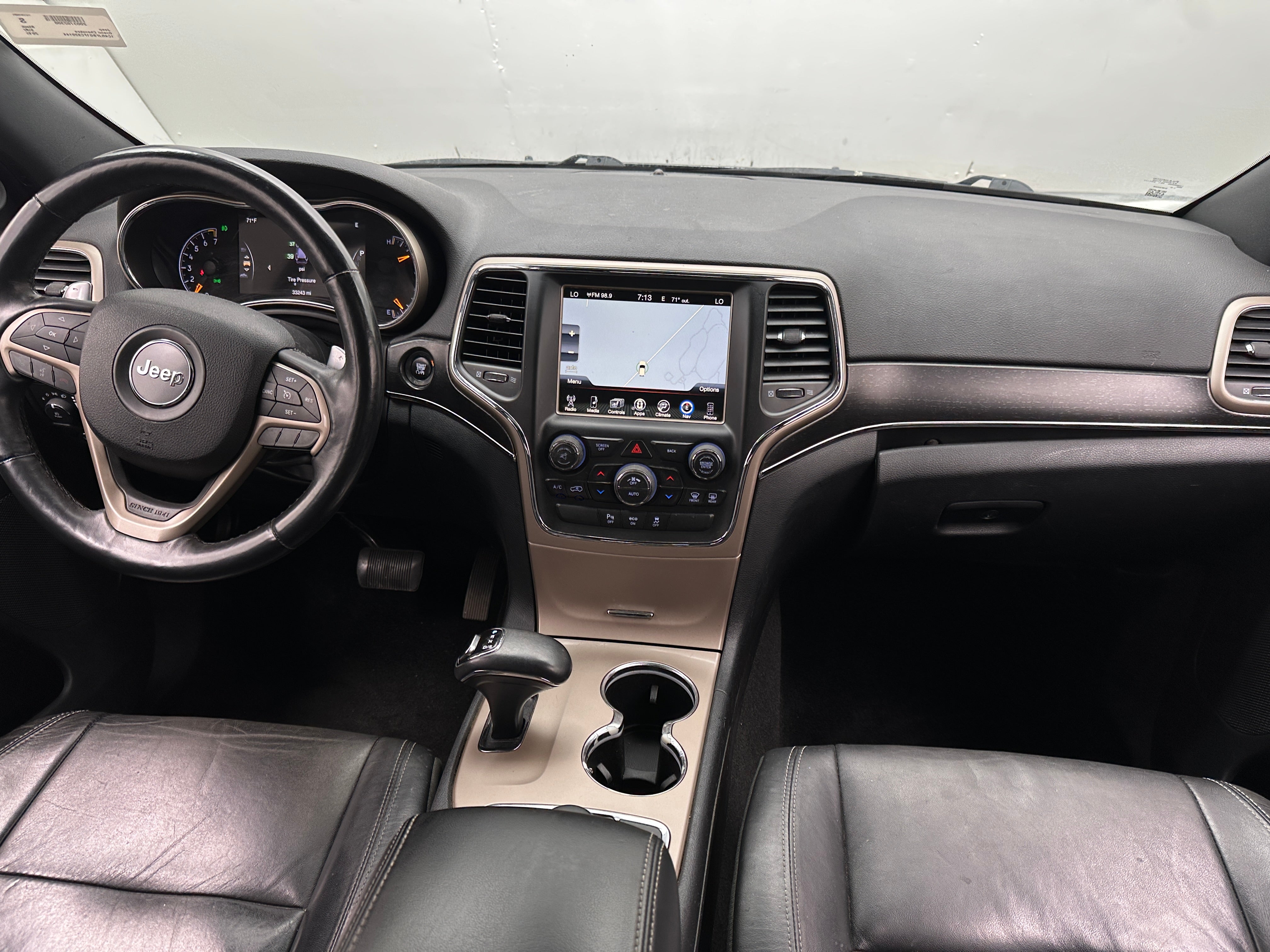2015 Jeep Grand Cherokee Limited Edition 2