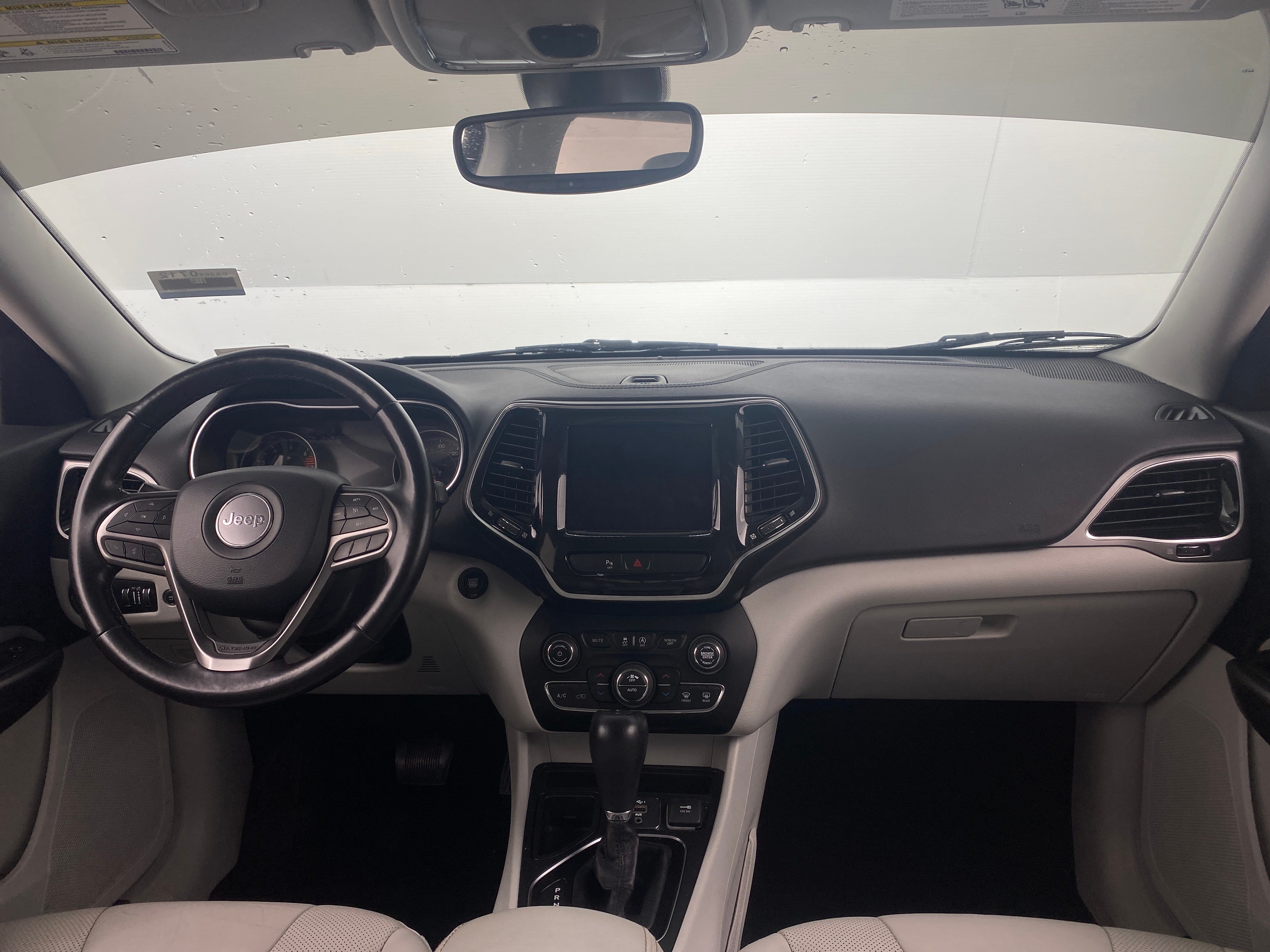 2020 Jeep Cherokee Limited Edition 2