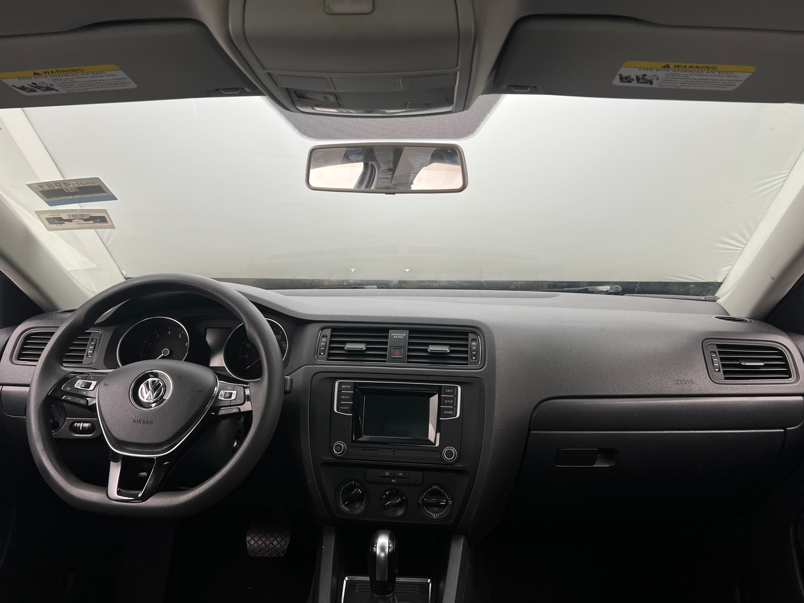 Thumbnail: 2016 Volkswagen Jetta - 3
