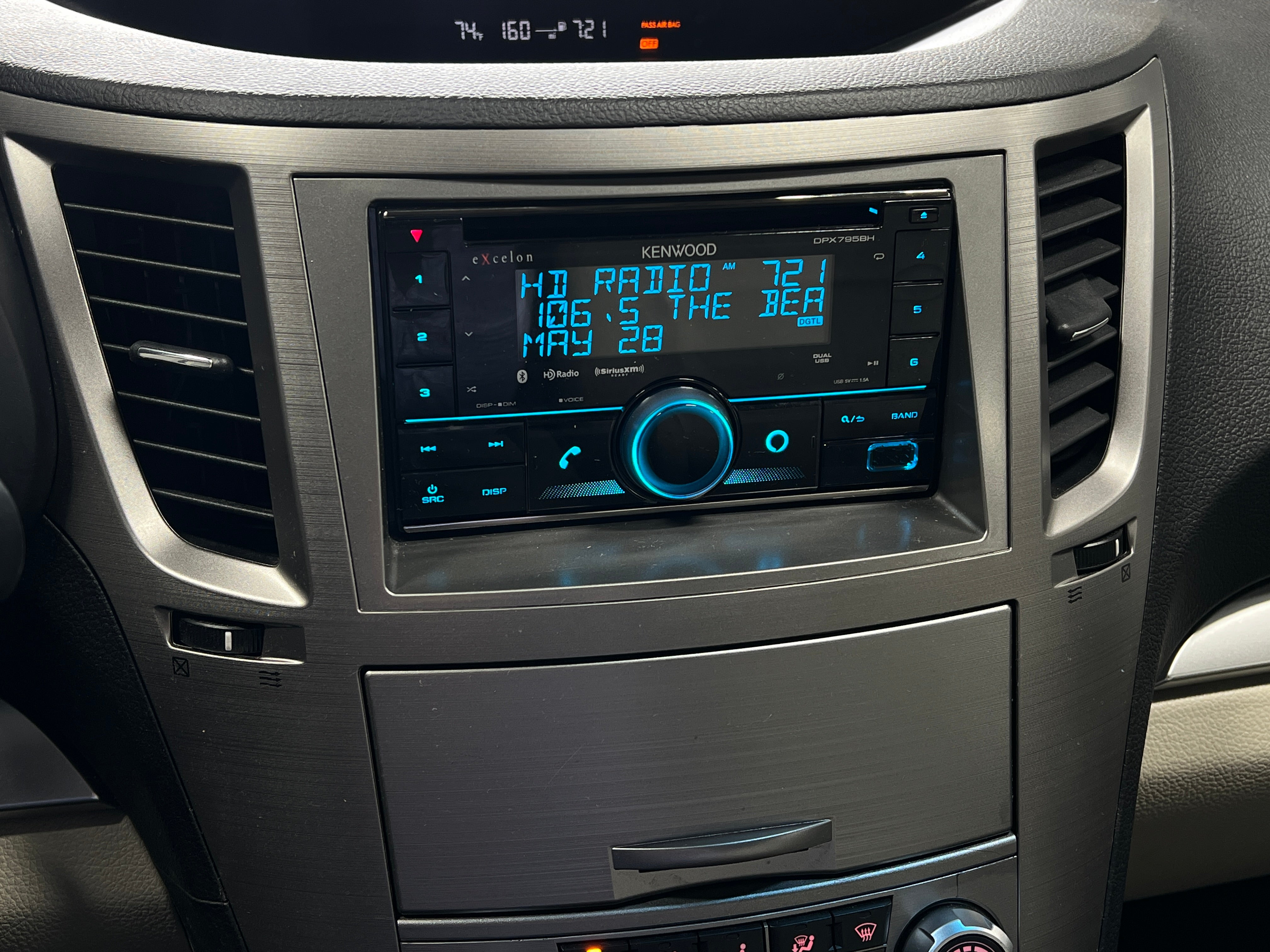 2010 Subaru Outback Premium 4