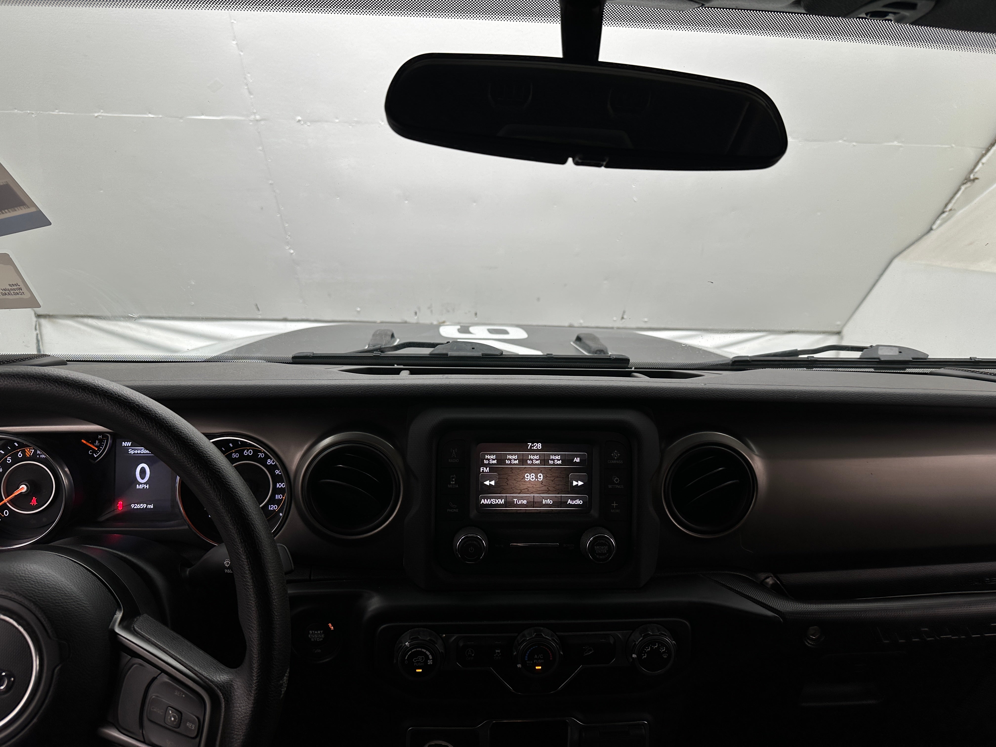 2020 Jeep Wrangler Sport 3