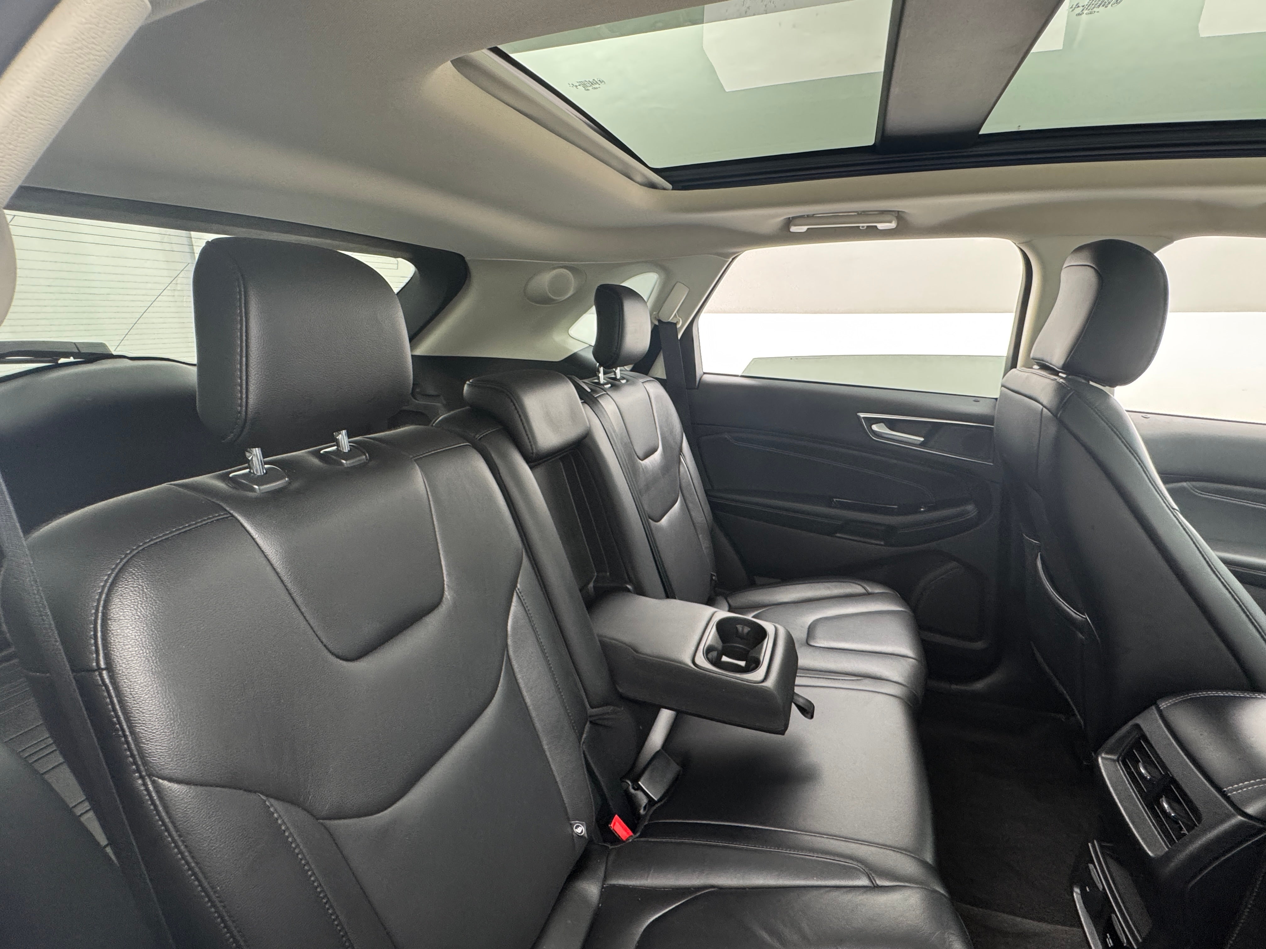 2020 Ford Edge Titanium 5
