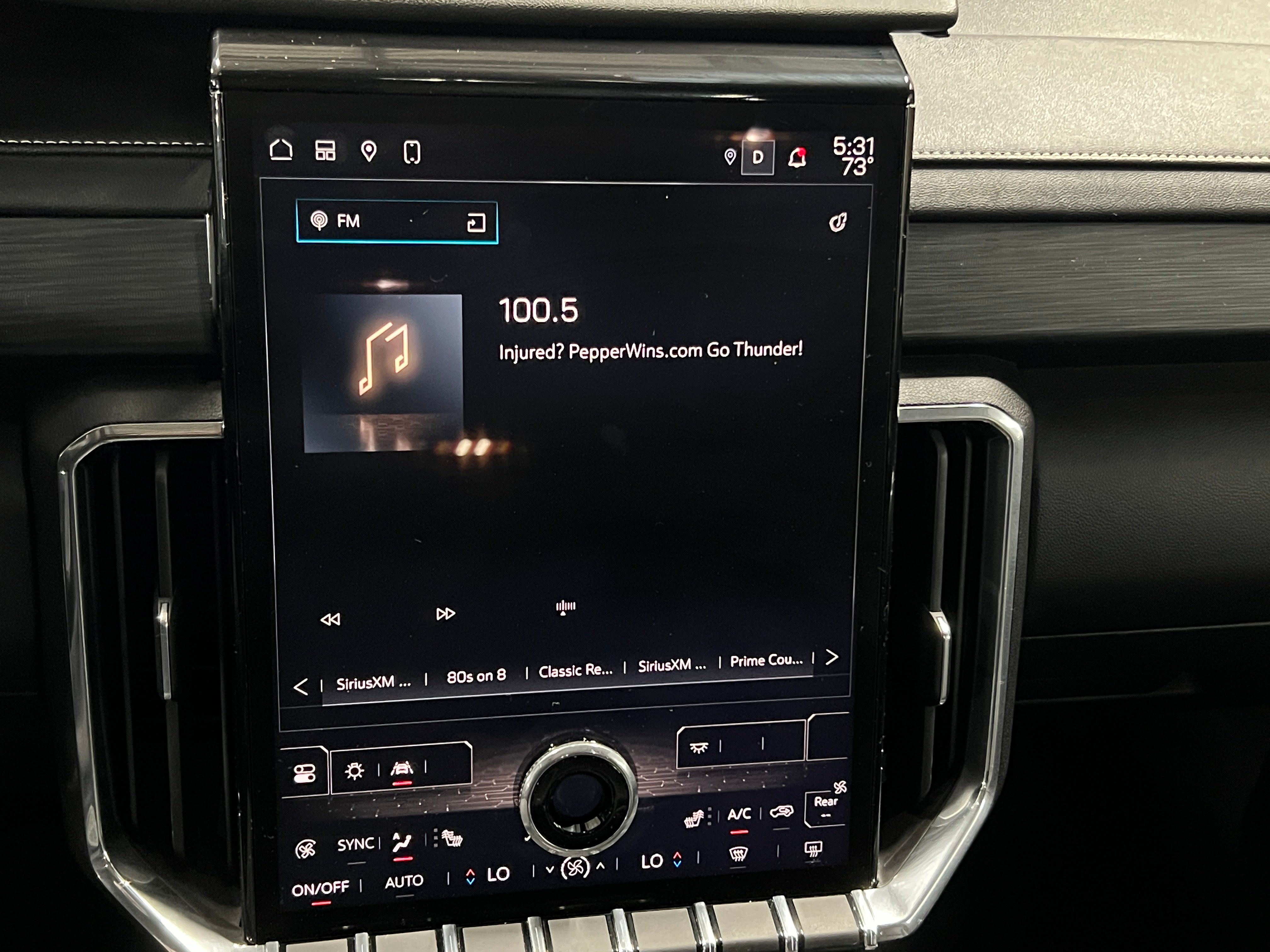 2024 GMC Acadia Elevation 3