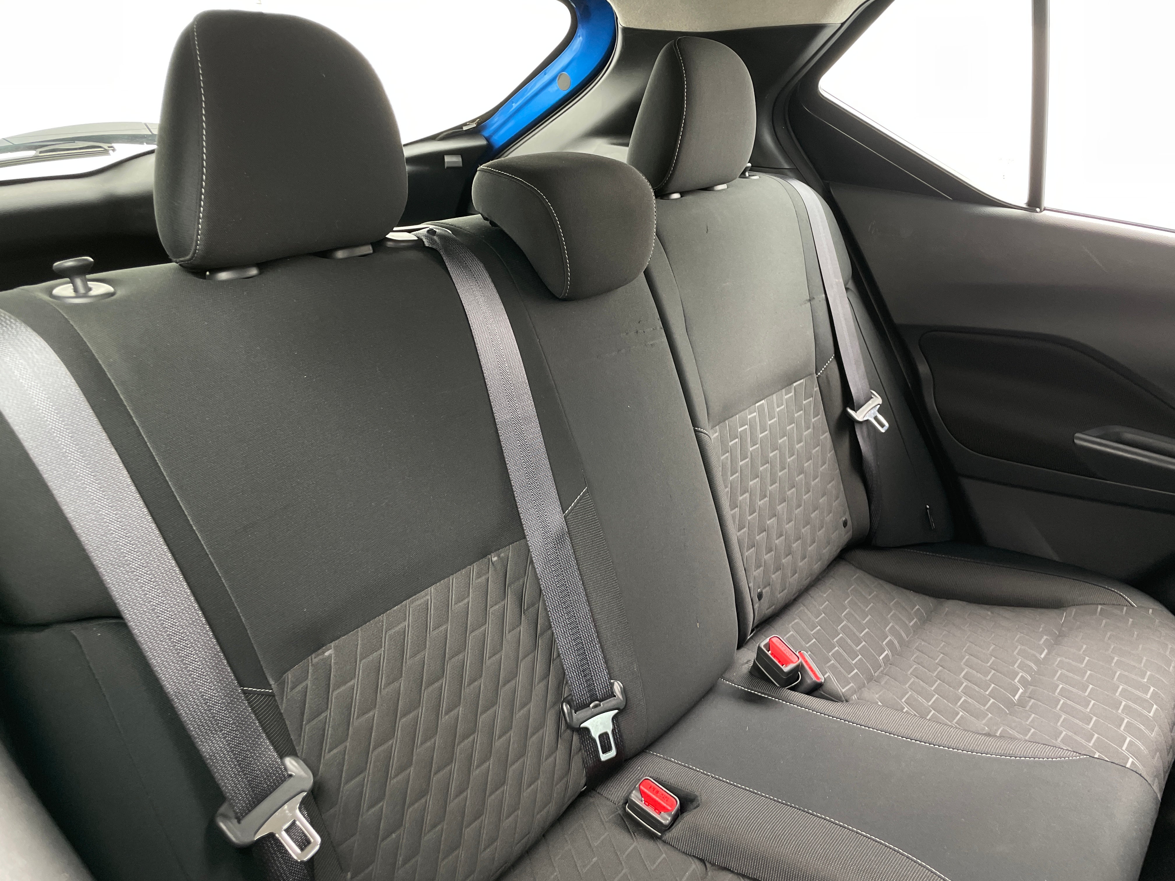 2021 Nissan Kicks S 6