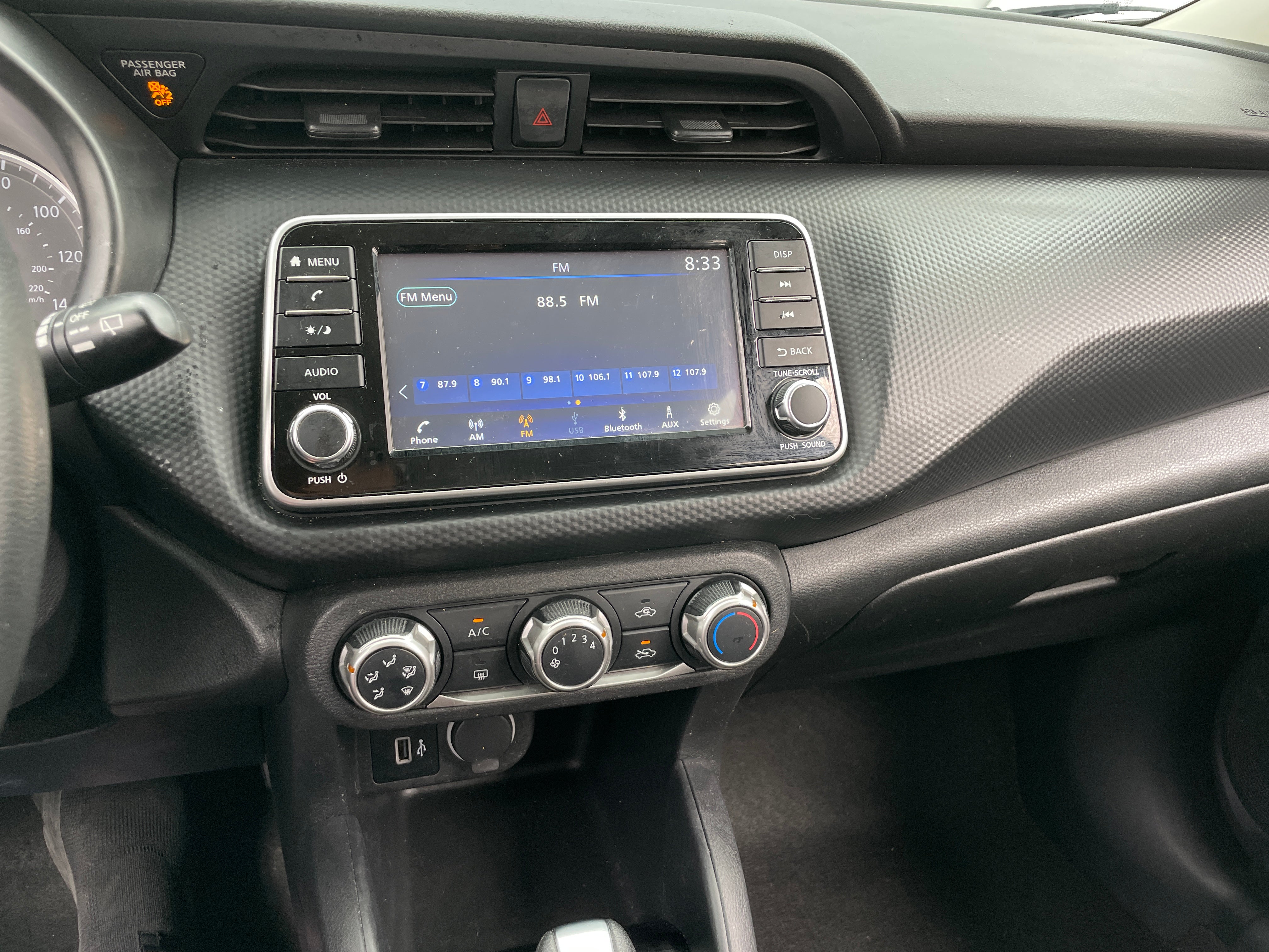 2021 Nissan Kicks S 4