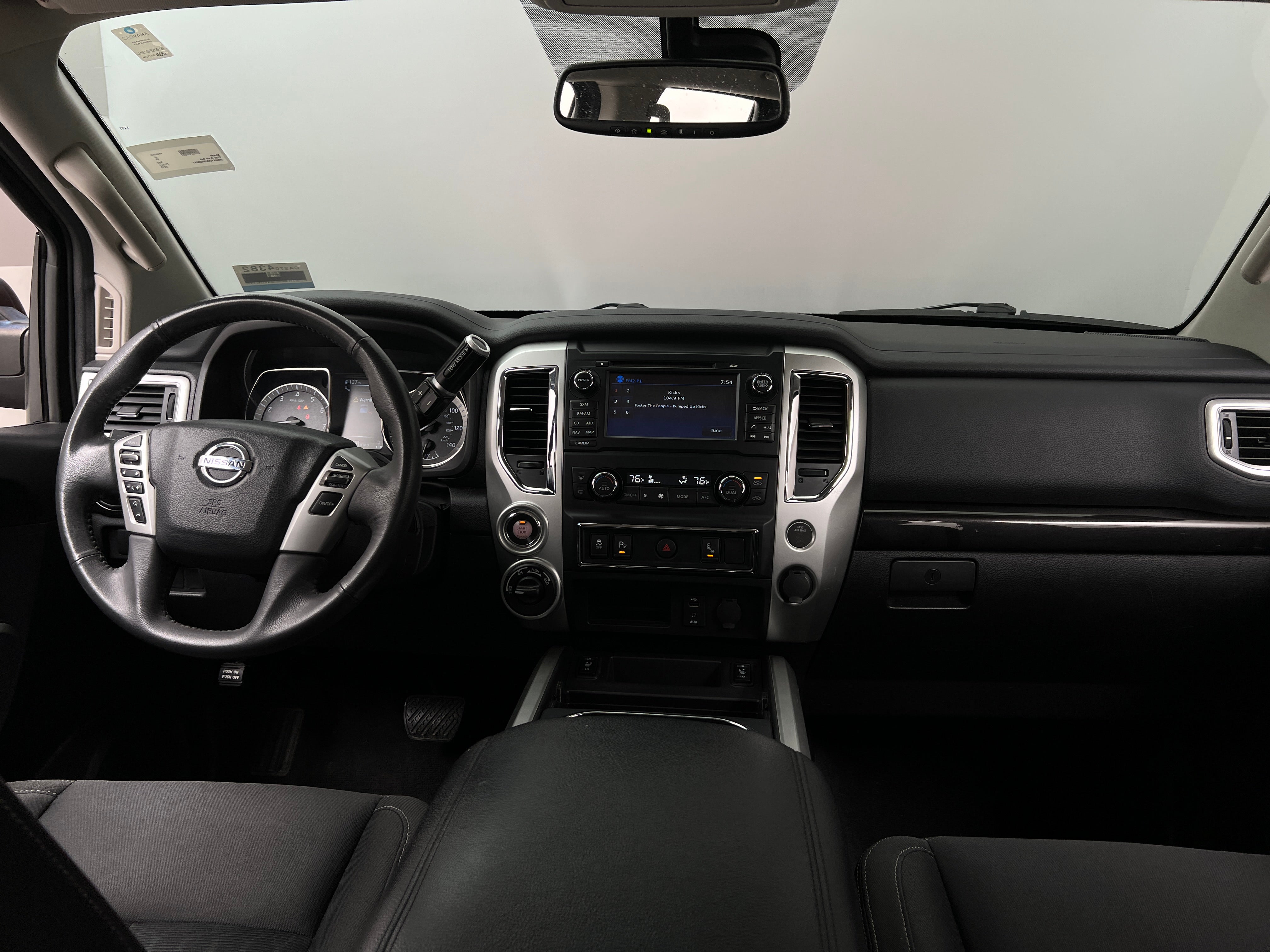 2018 Nissan Titan SV 3