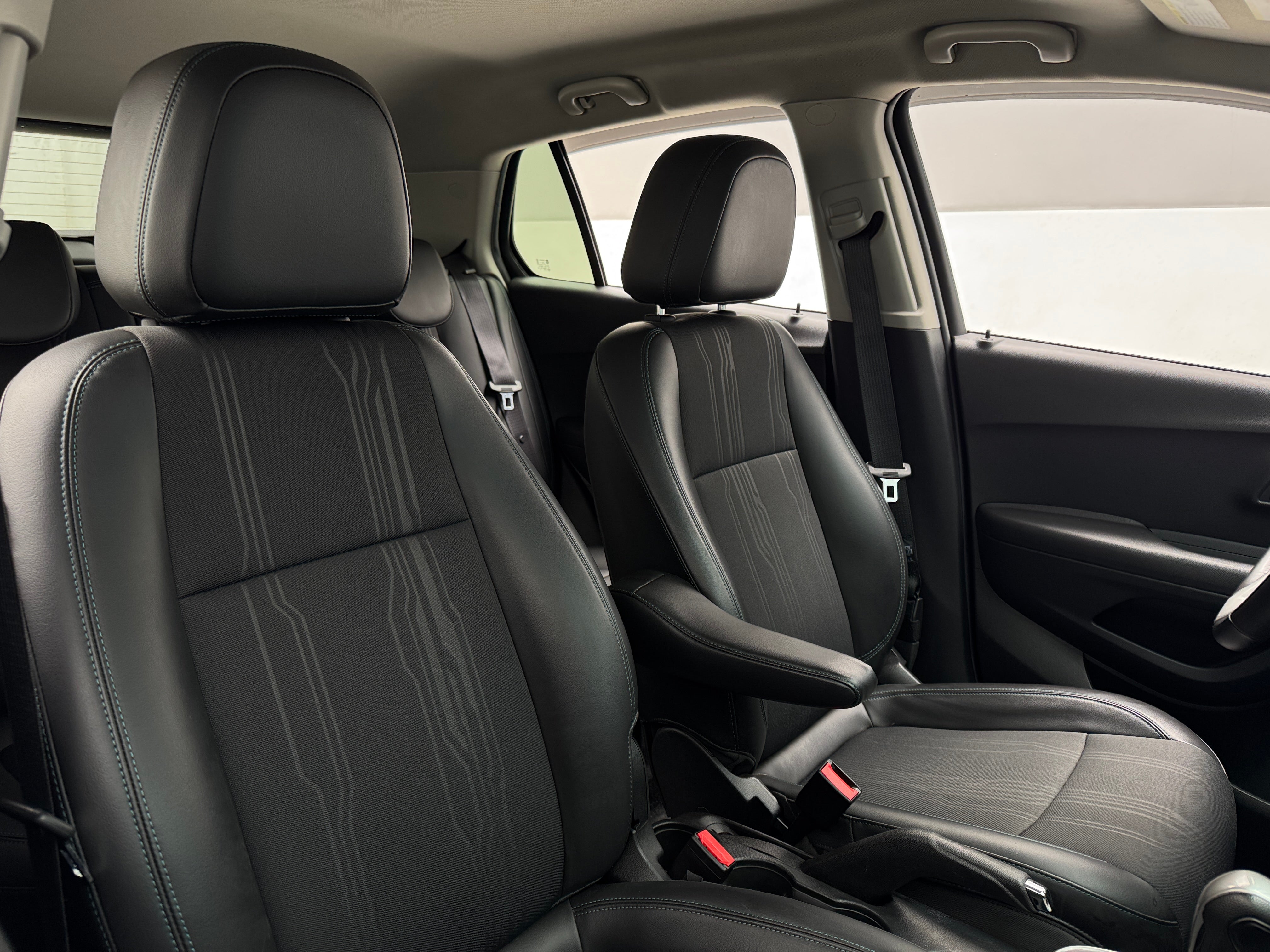 2016 Chevrolet Trax LT 2