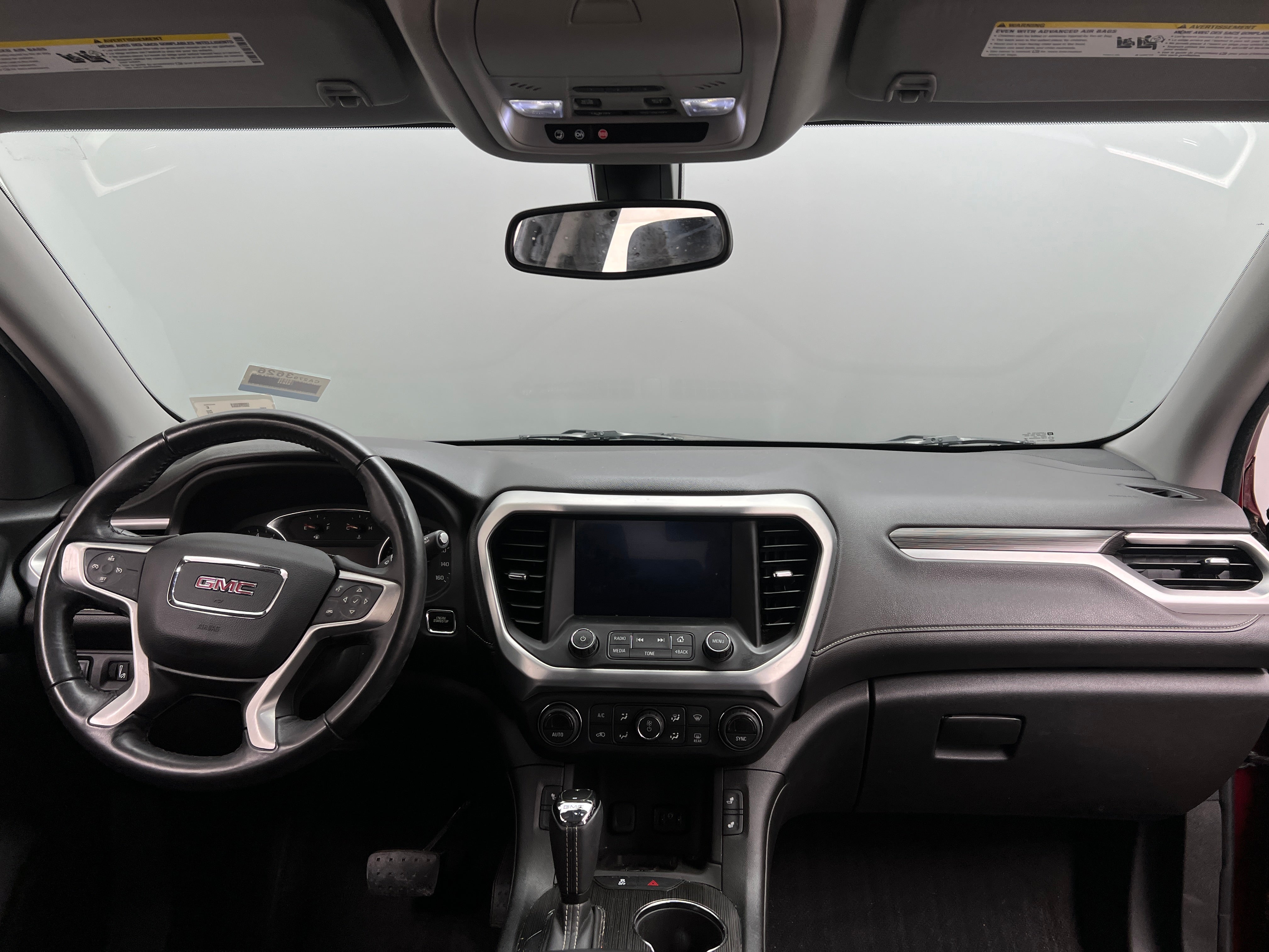 2017 GMC Acadia SLT 2