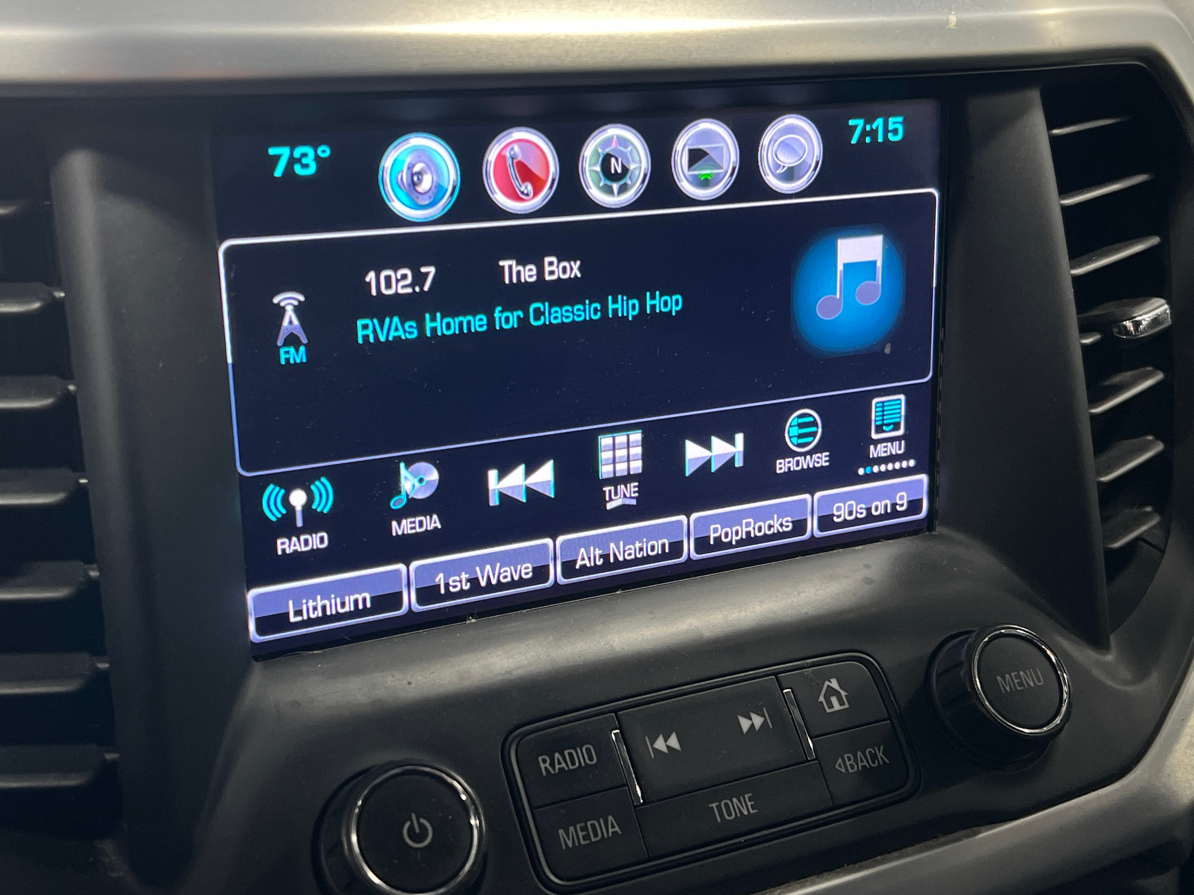 2017 GMC Acadia SLT 3