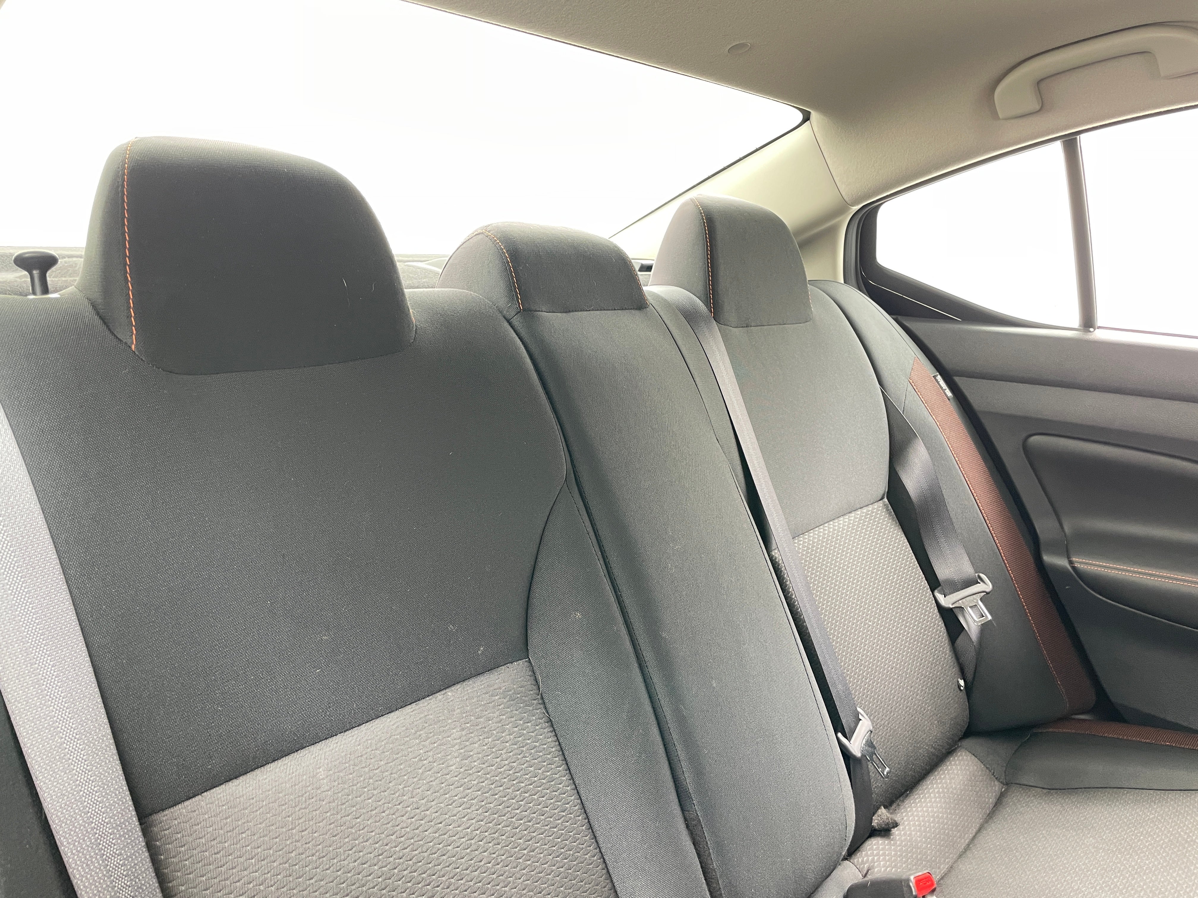 2021 Nissan Versa SR 6