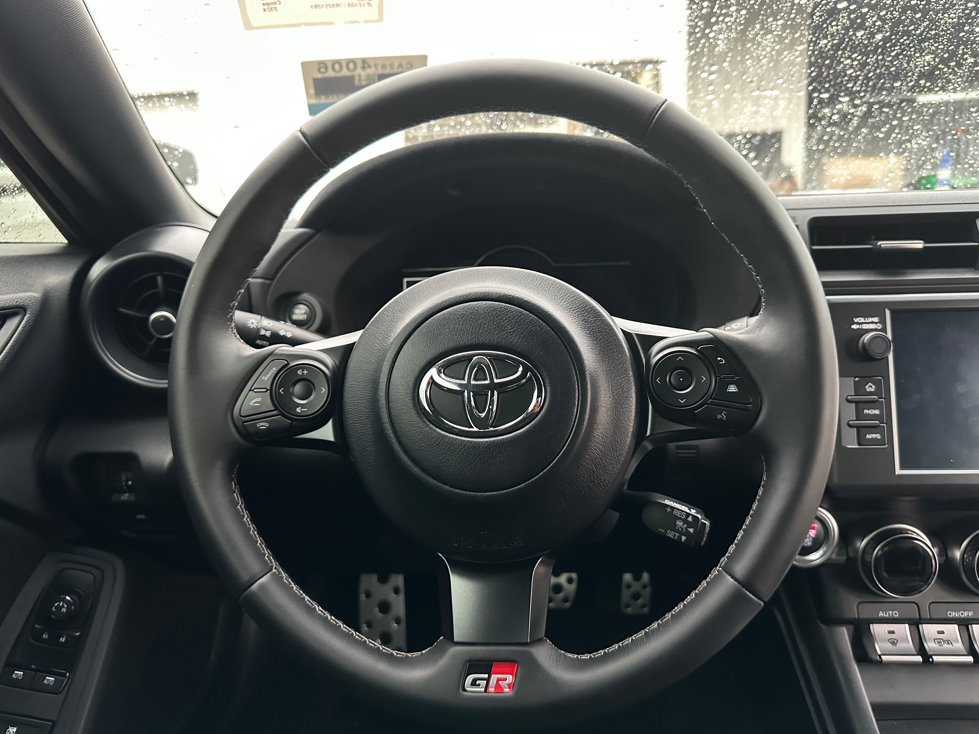2024 Toyota GR86 Premium 4