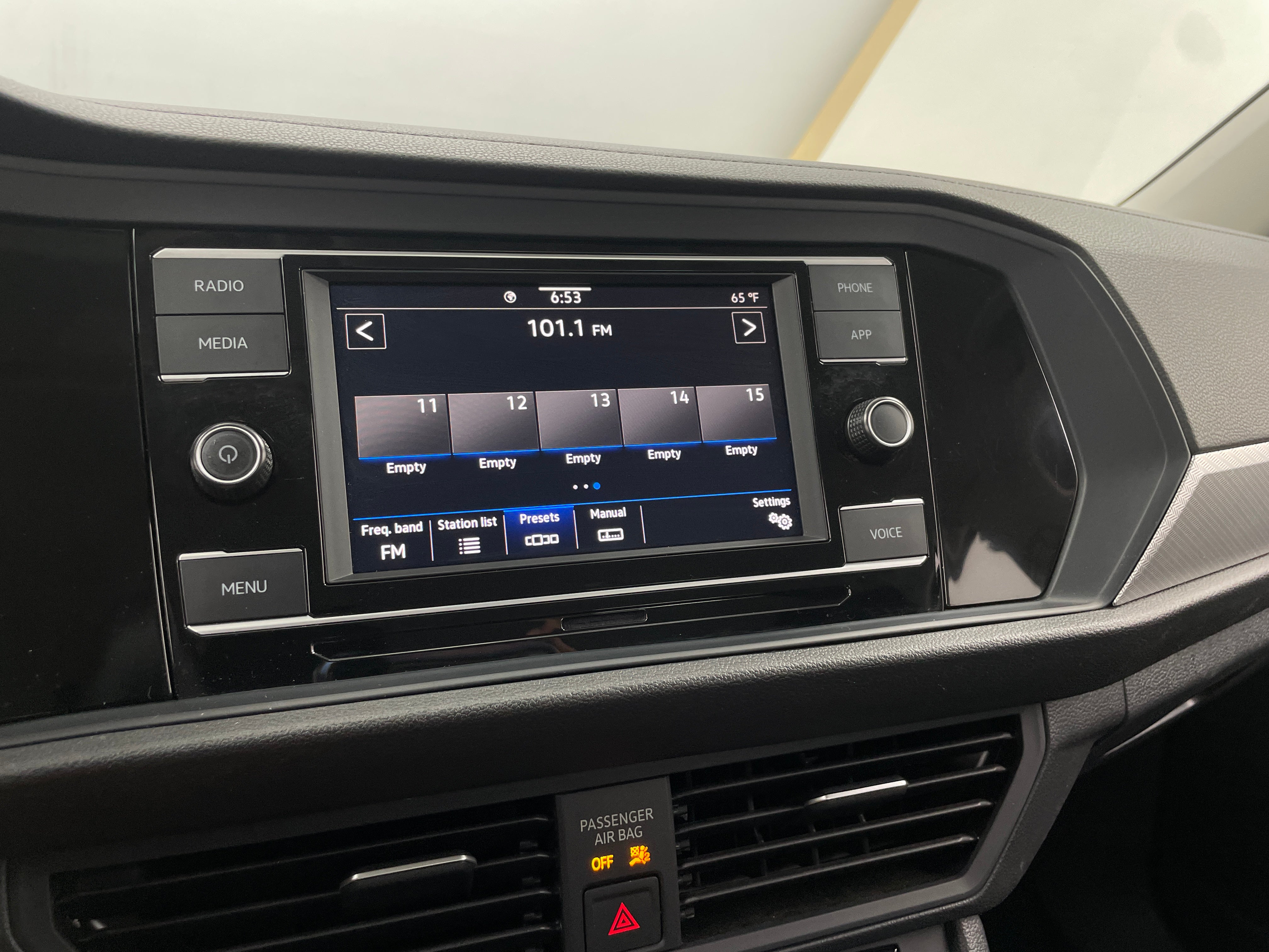 2024 Volkswagen Jetta S 4