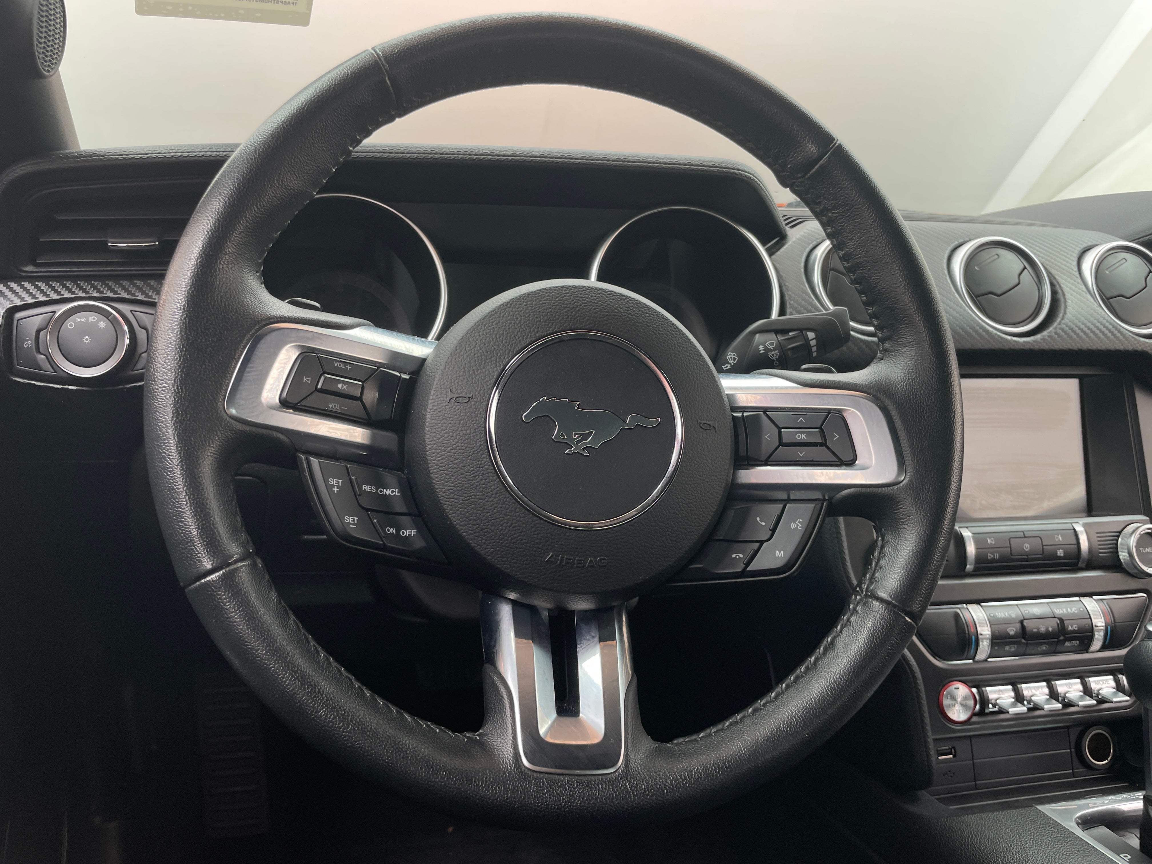 2021 Ford Mustang  4