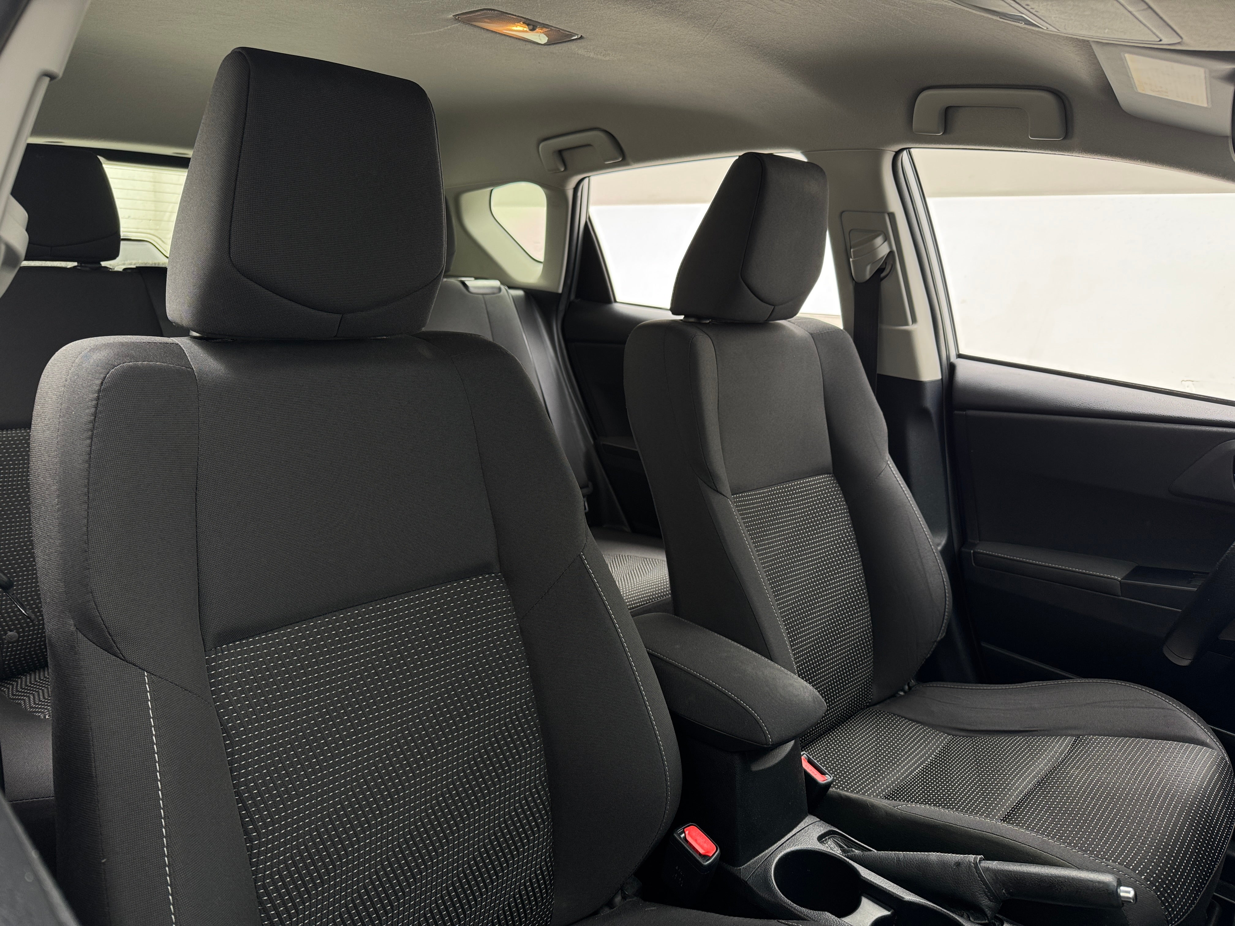 2018 Toyota Corolla iM Base 2