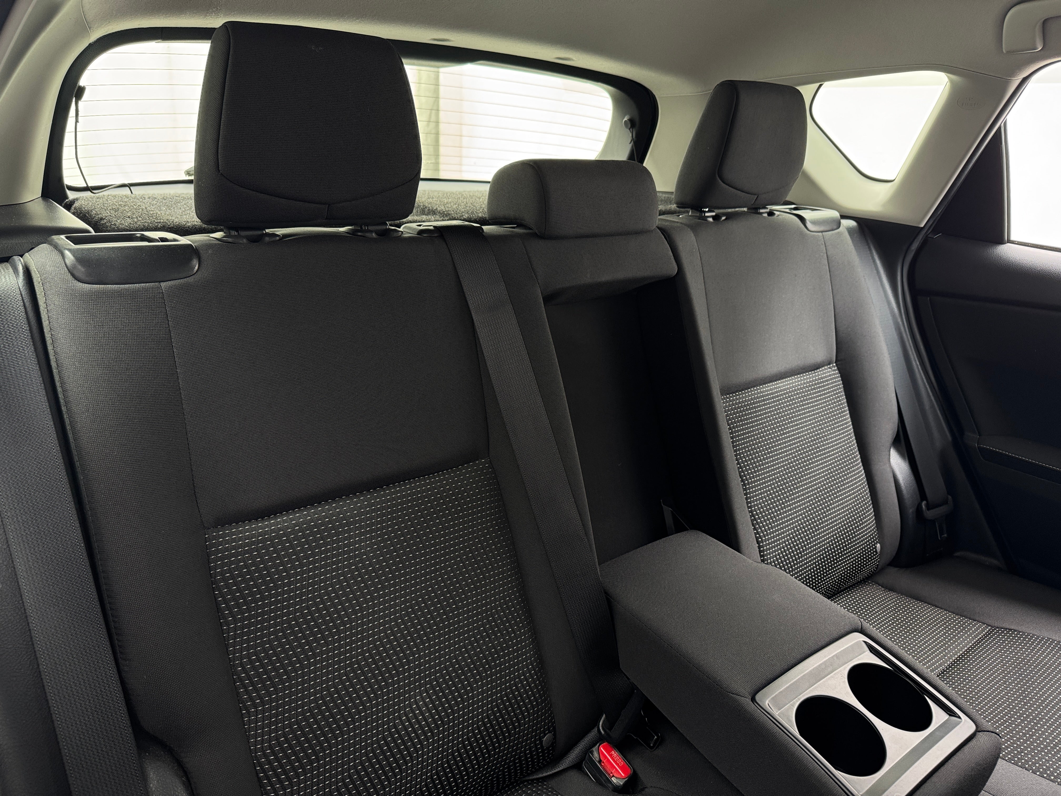 2018 Toyota Corolla iM Base 6