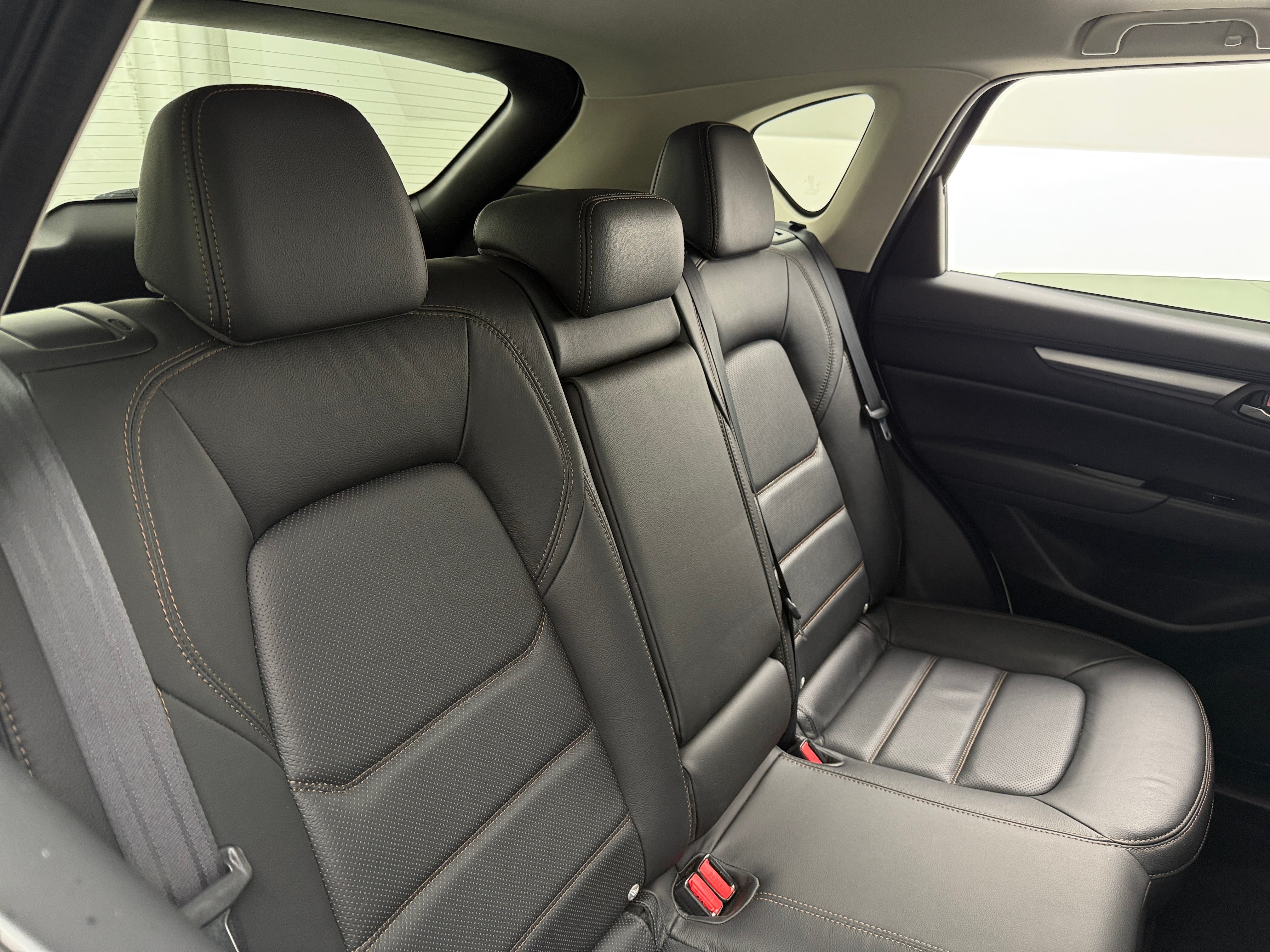 2022 Mazda CX-5 S Preferred 5