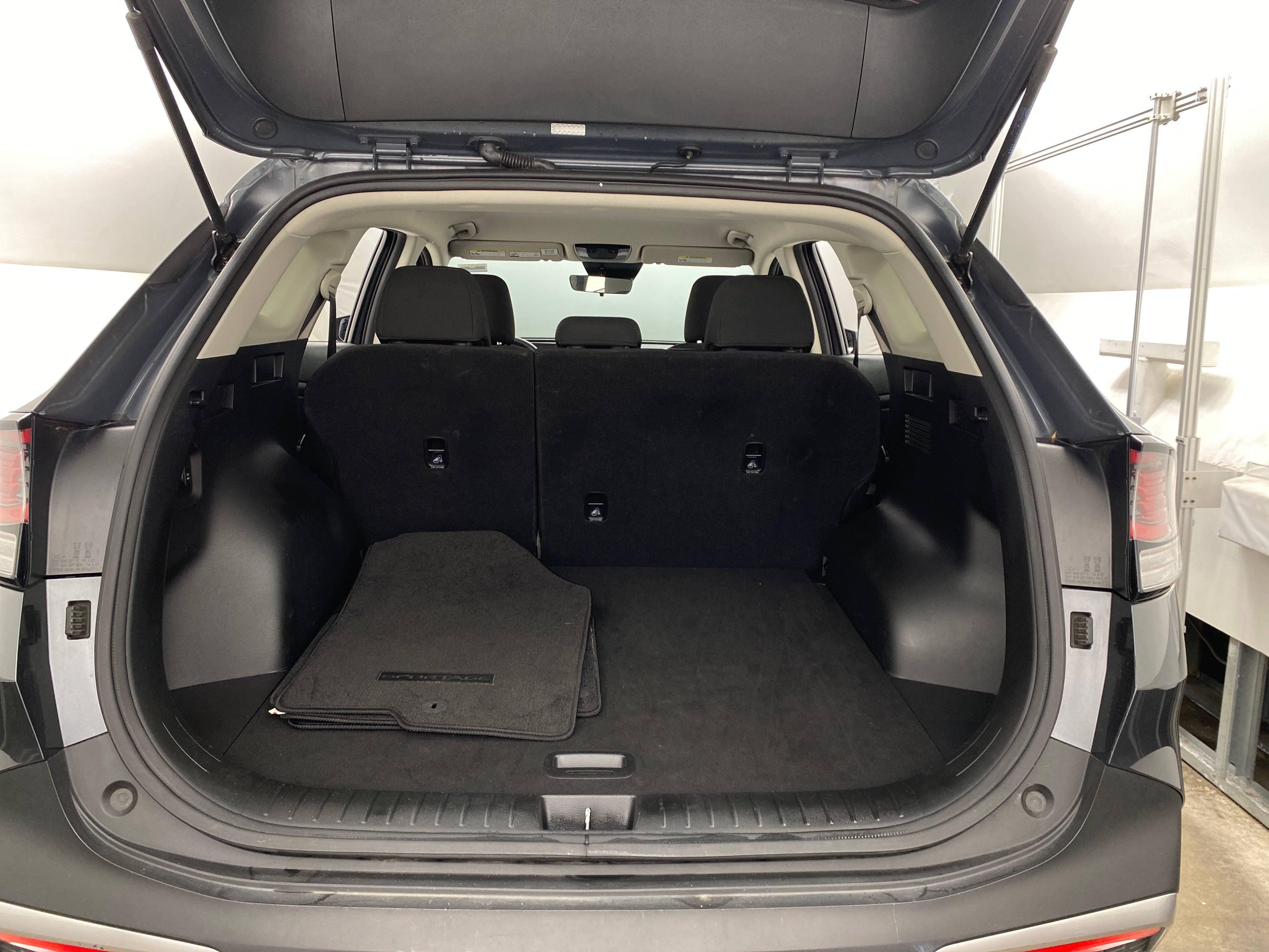 2024 Kia Sportage LX 7