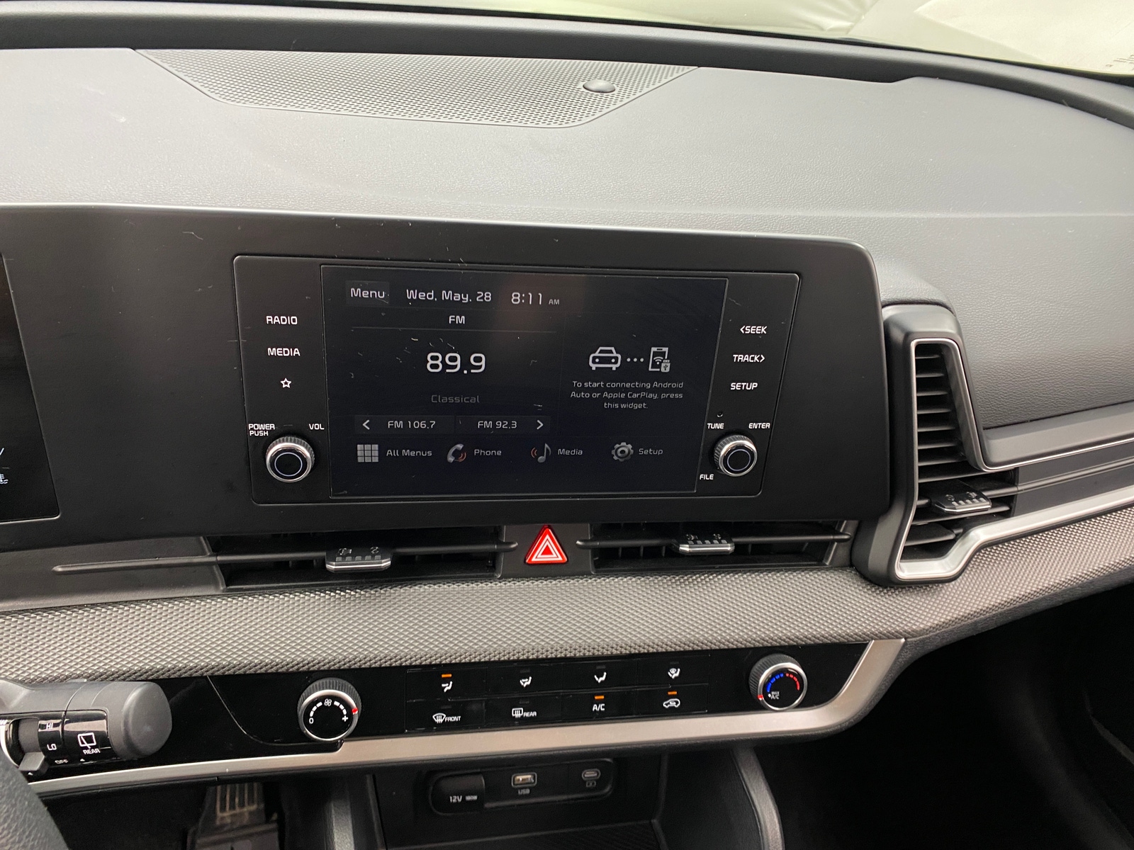 Thumbnail: 2024 Kia Sportage - 4