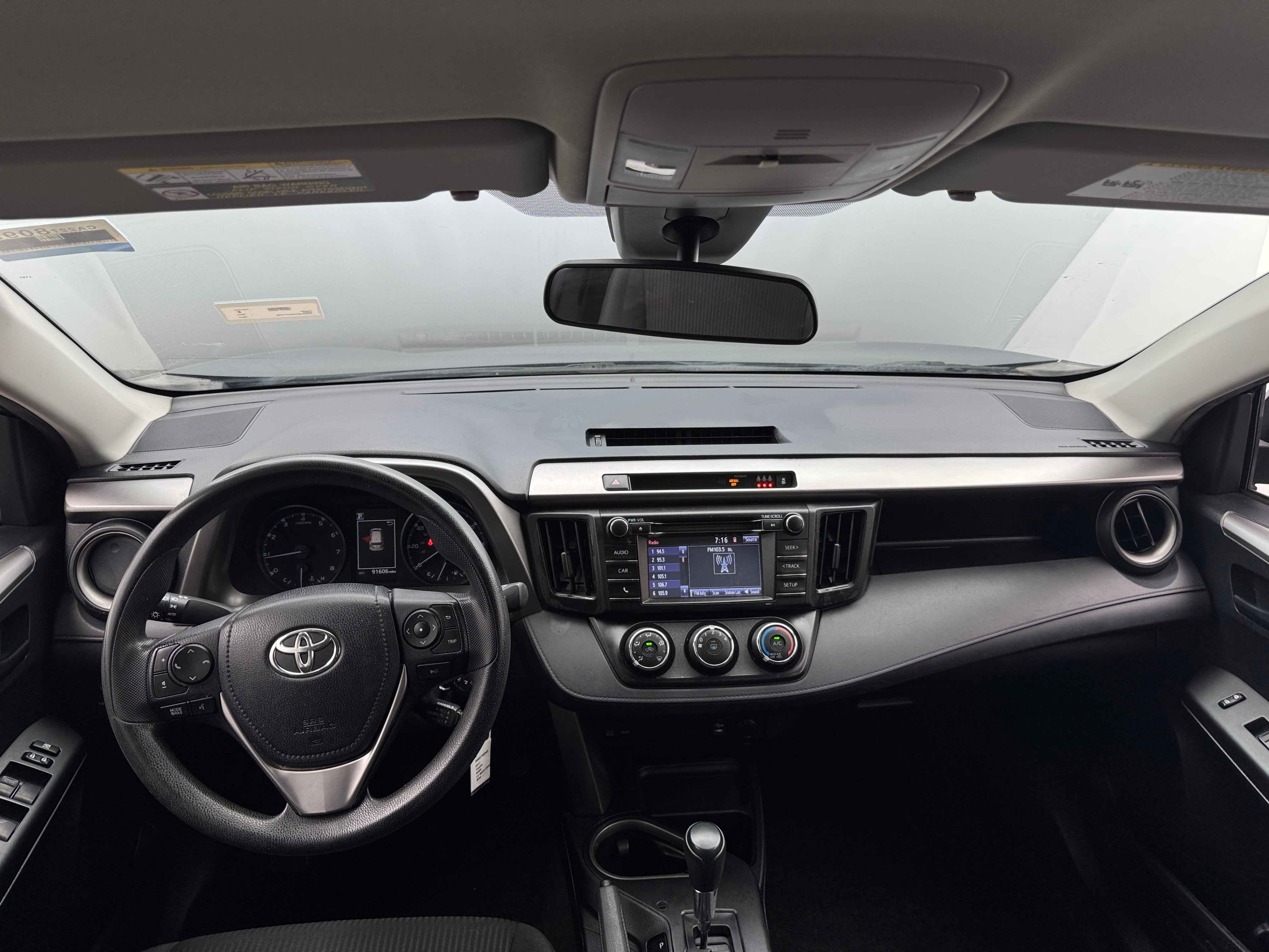 2017 Toyota RAV4 LE 3