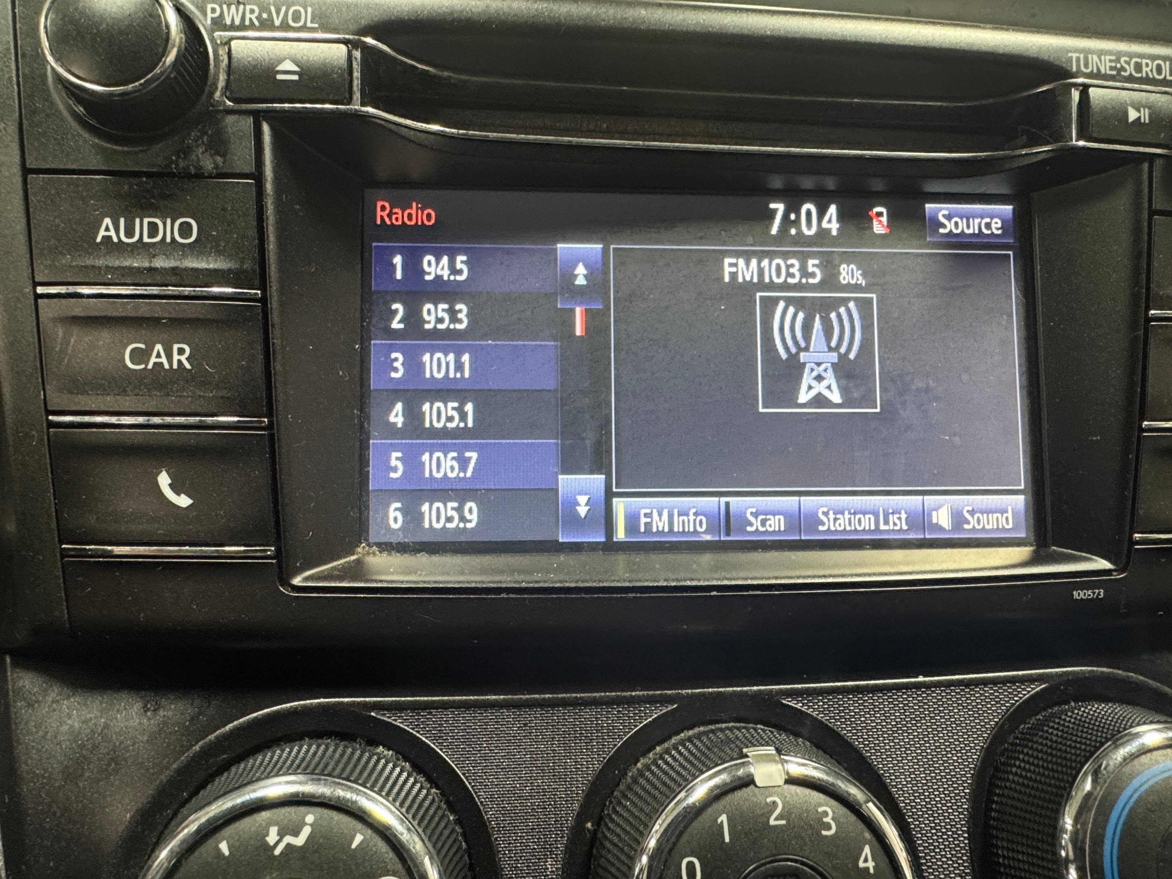 2017 Toyota RAV4 LE 4