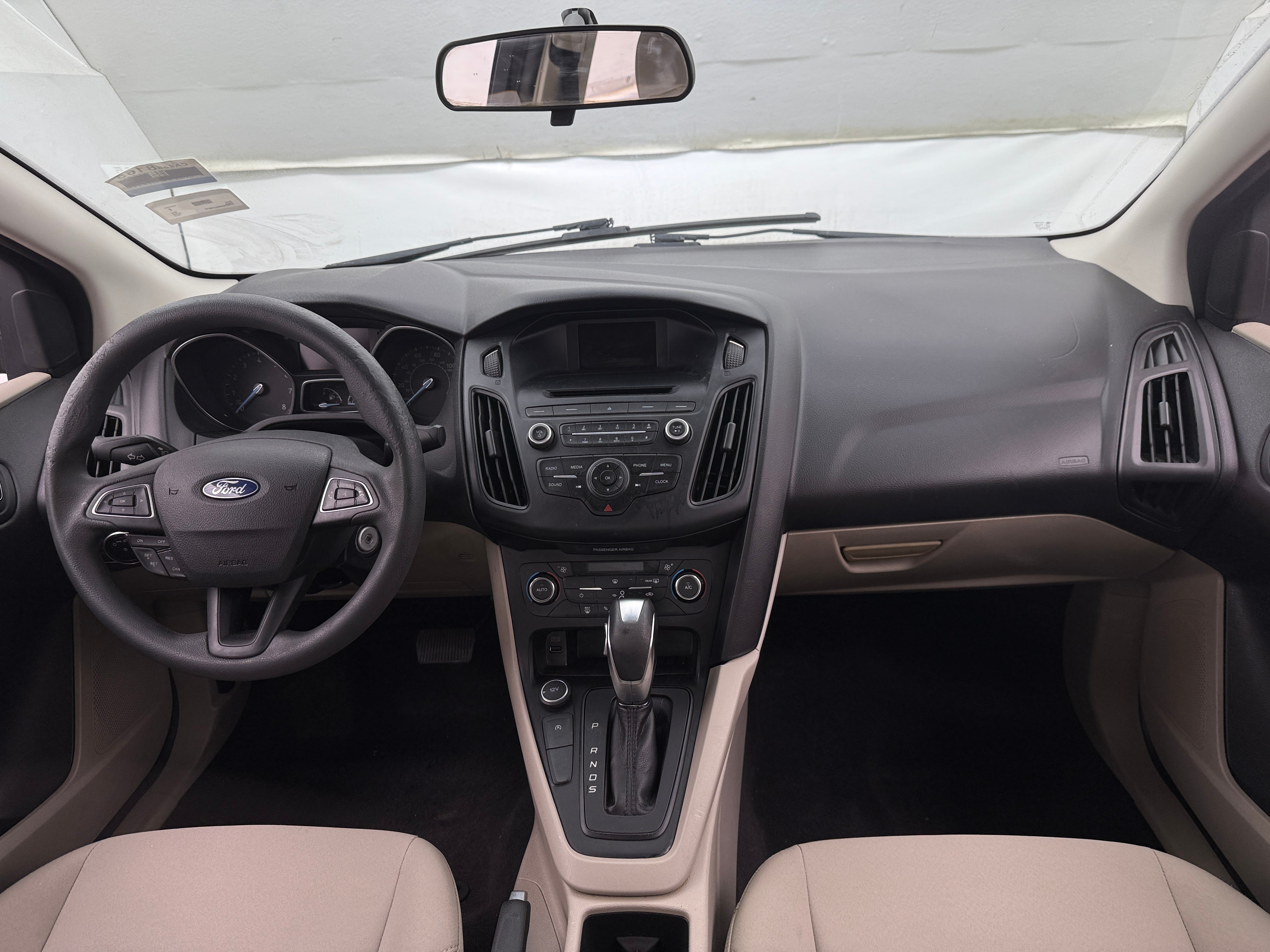 2016 Ford Focus SE 3