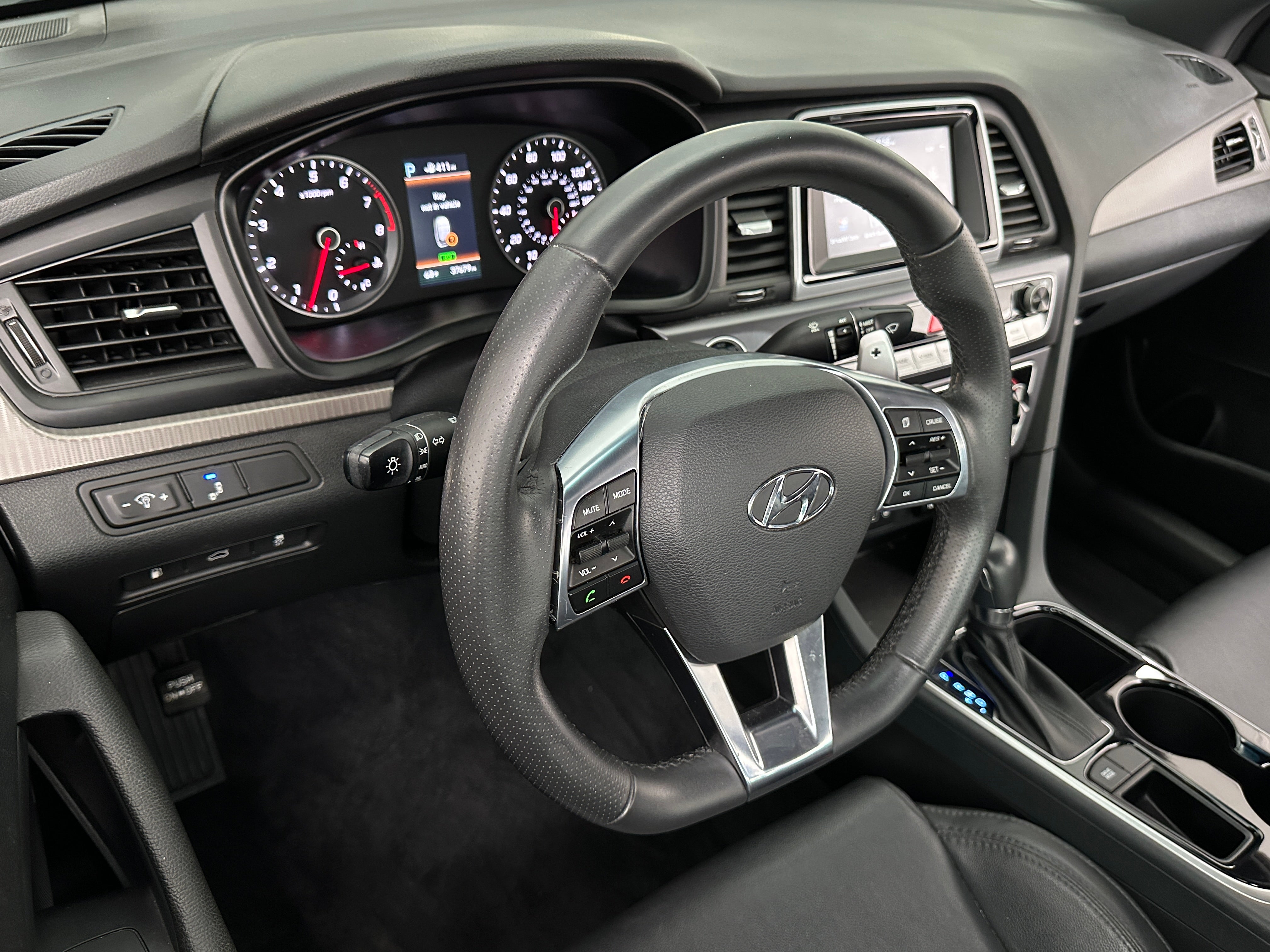2018 Hyundai Sonata Sport 3
