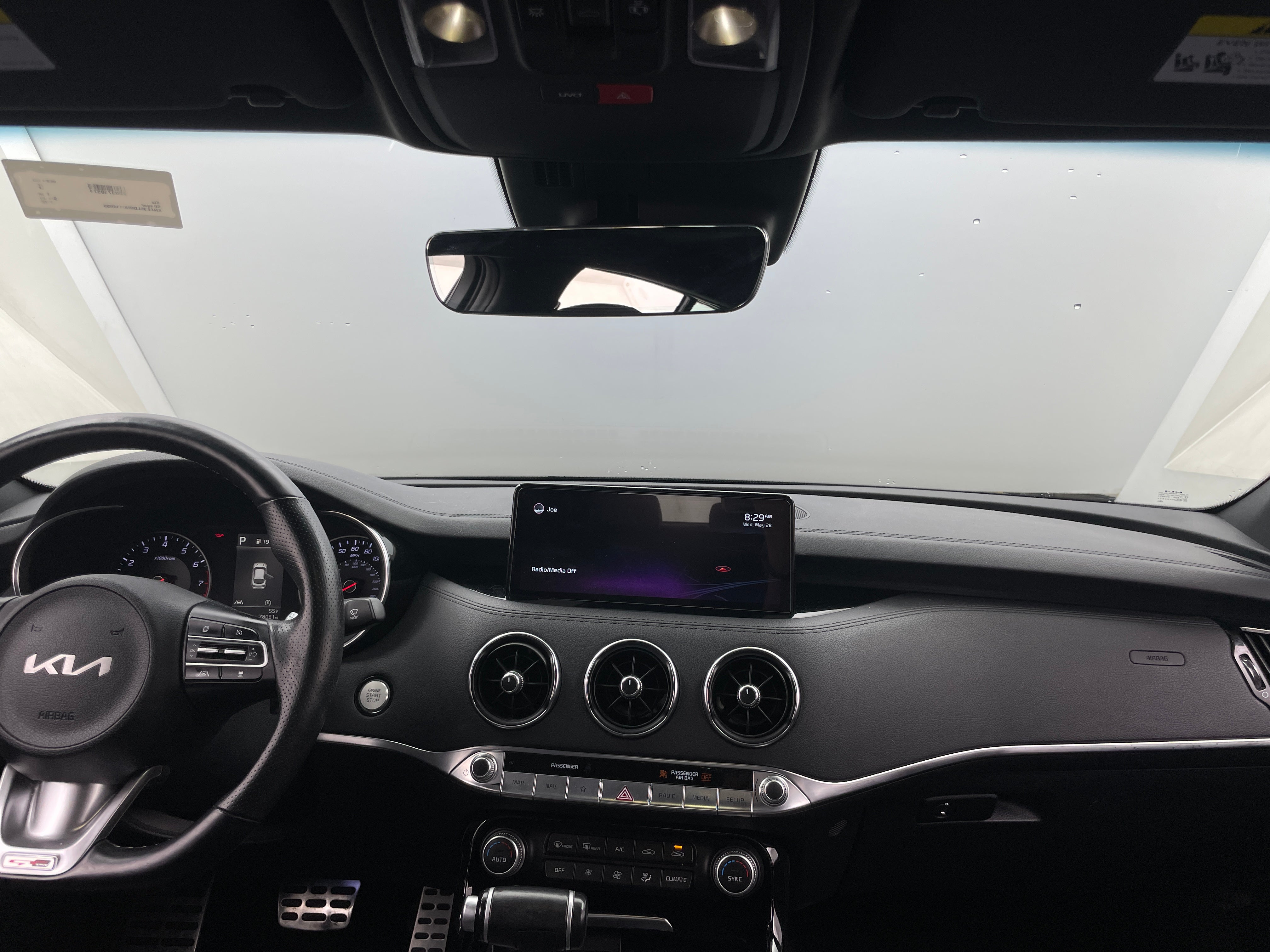 2022 Kia Stinger GT-Line 2