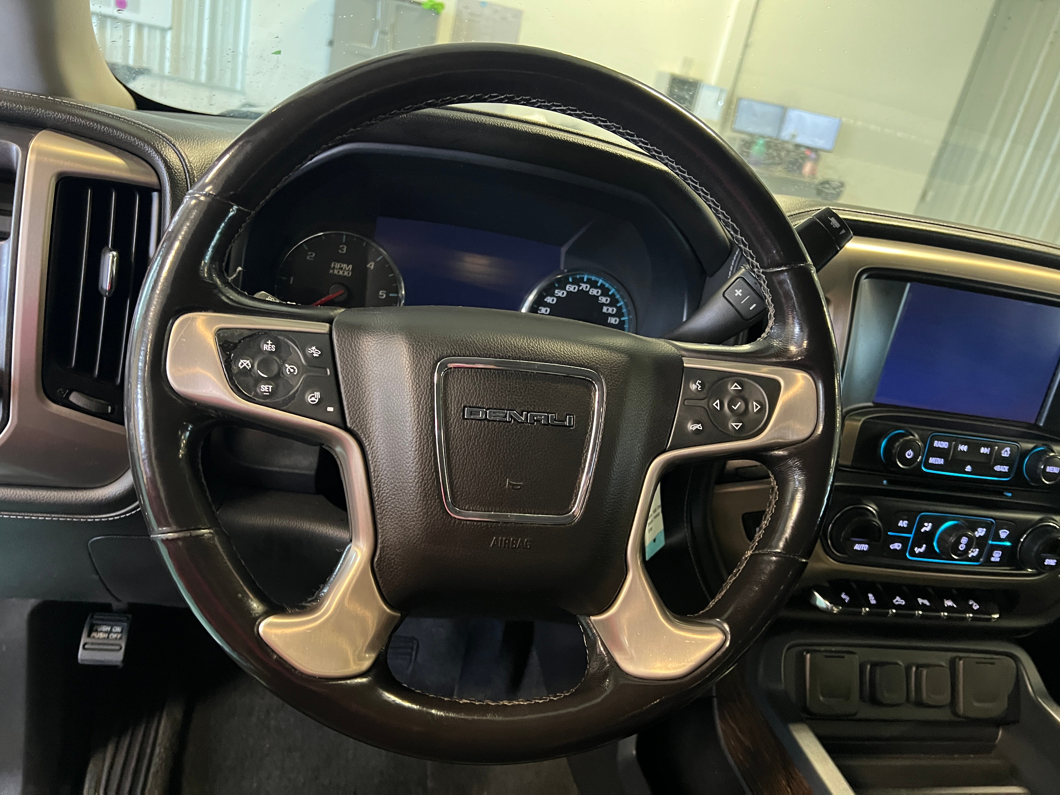 2018 GMC Sierra 1500 Denali 5