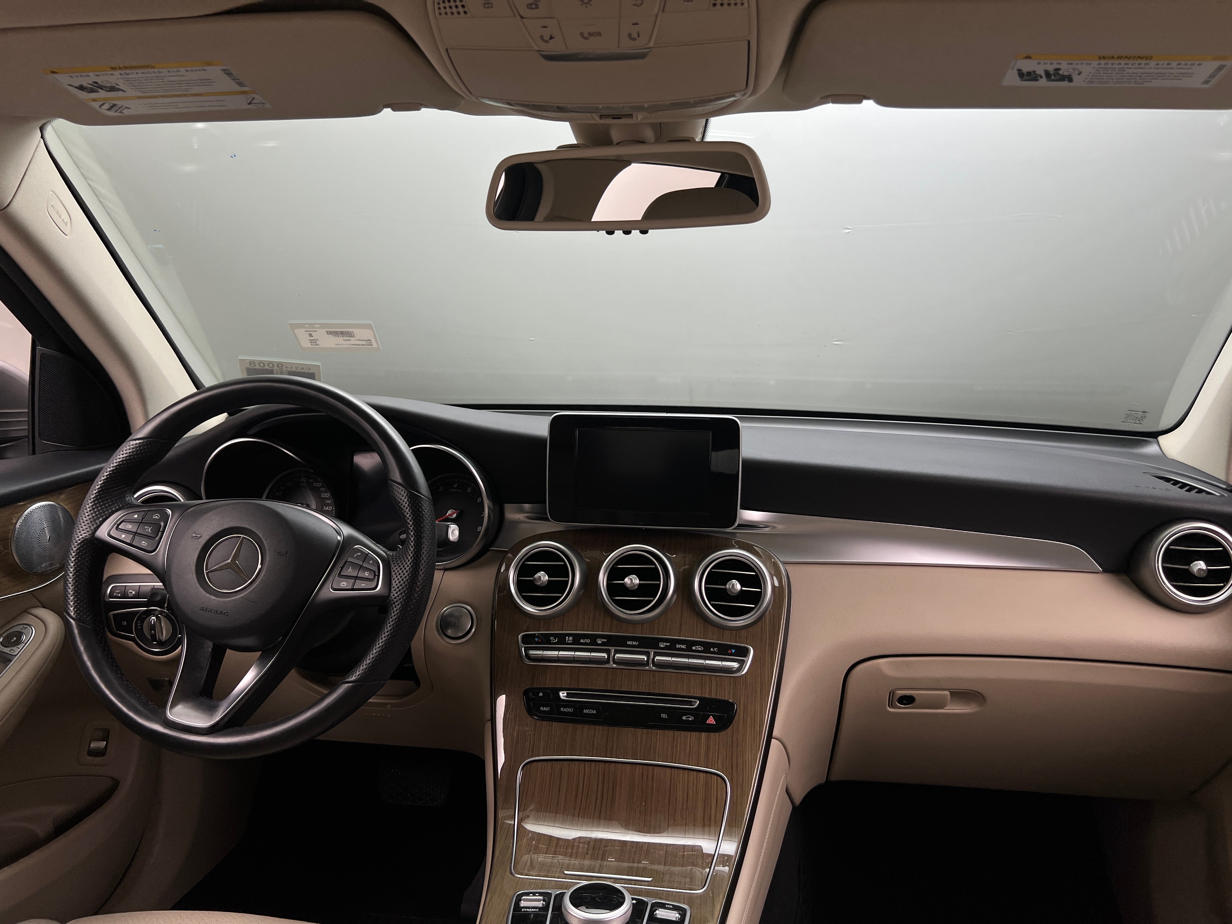 2019 Mercedes-Benz GLC 300 2