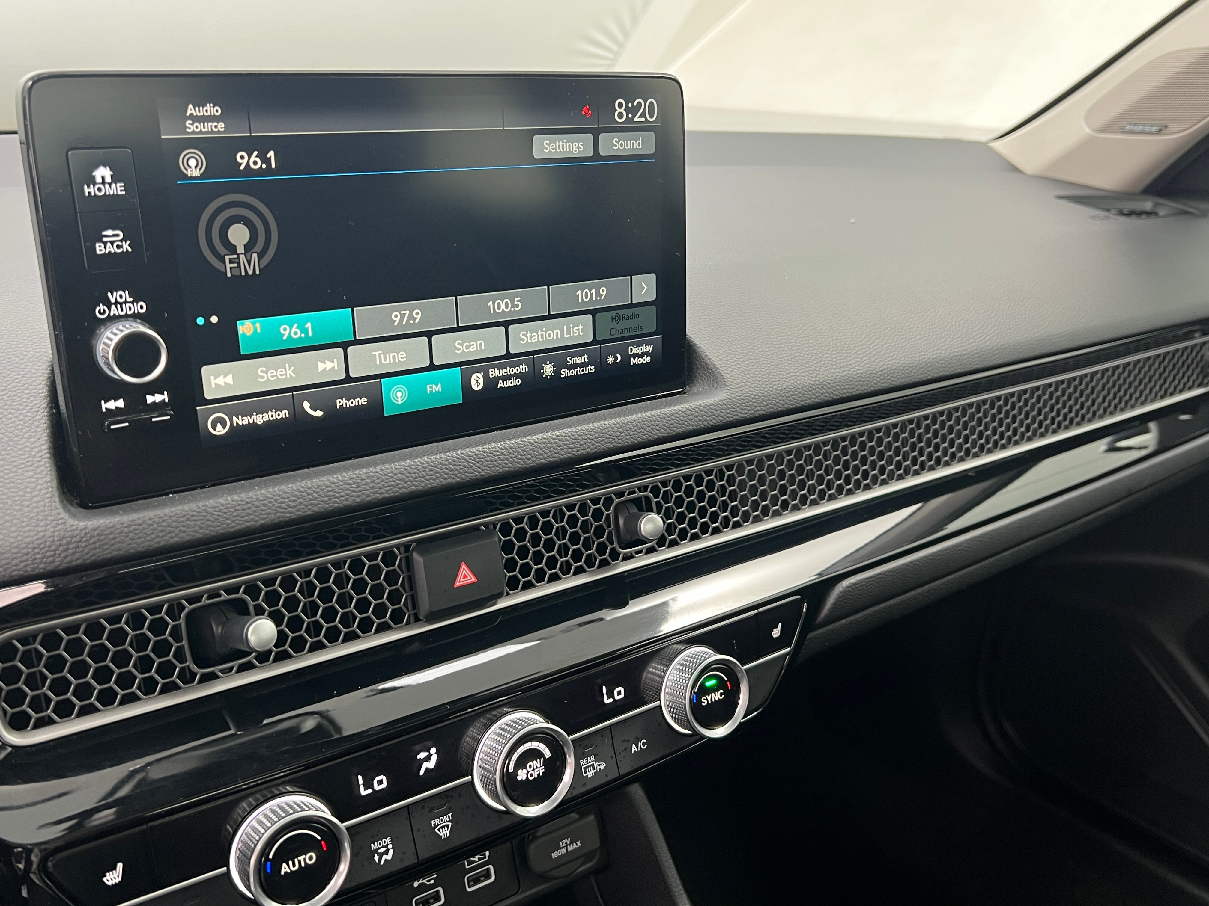 2022 Honda Civic Touring 3