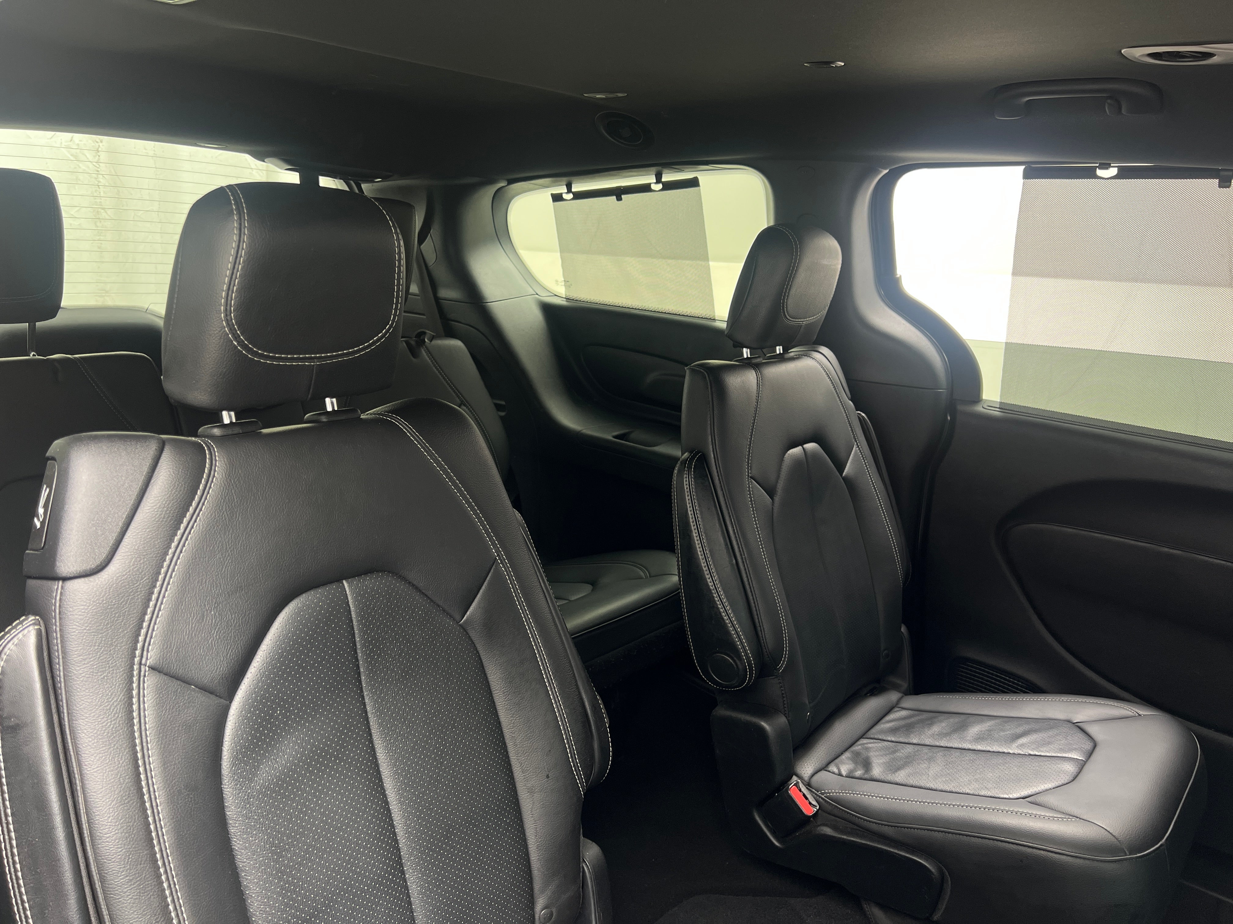 2020 Chrysler Pacifica Launch Edition 5
