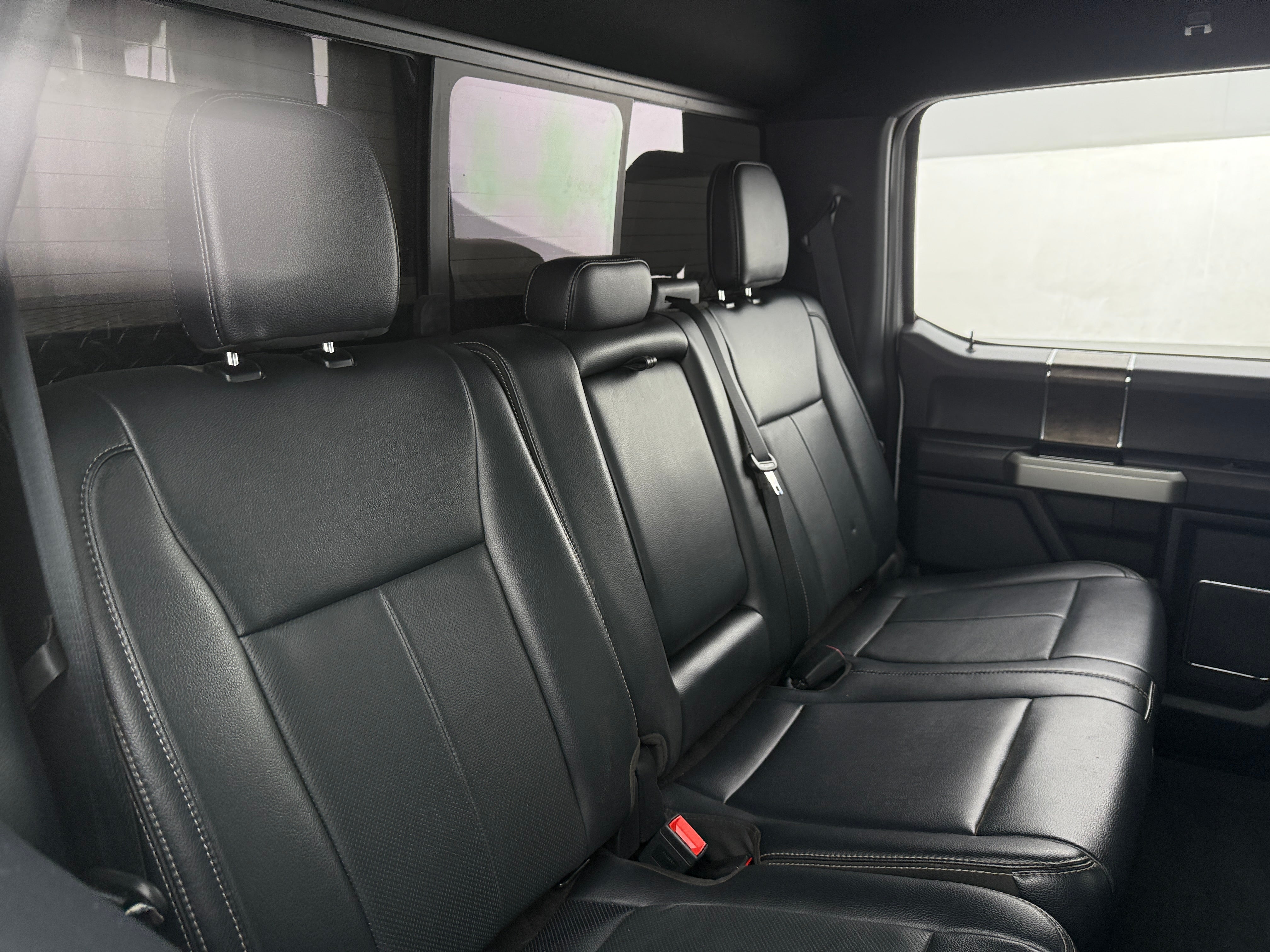 2022 Ford Econoline E-250 5