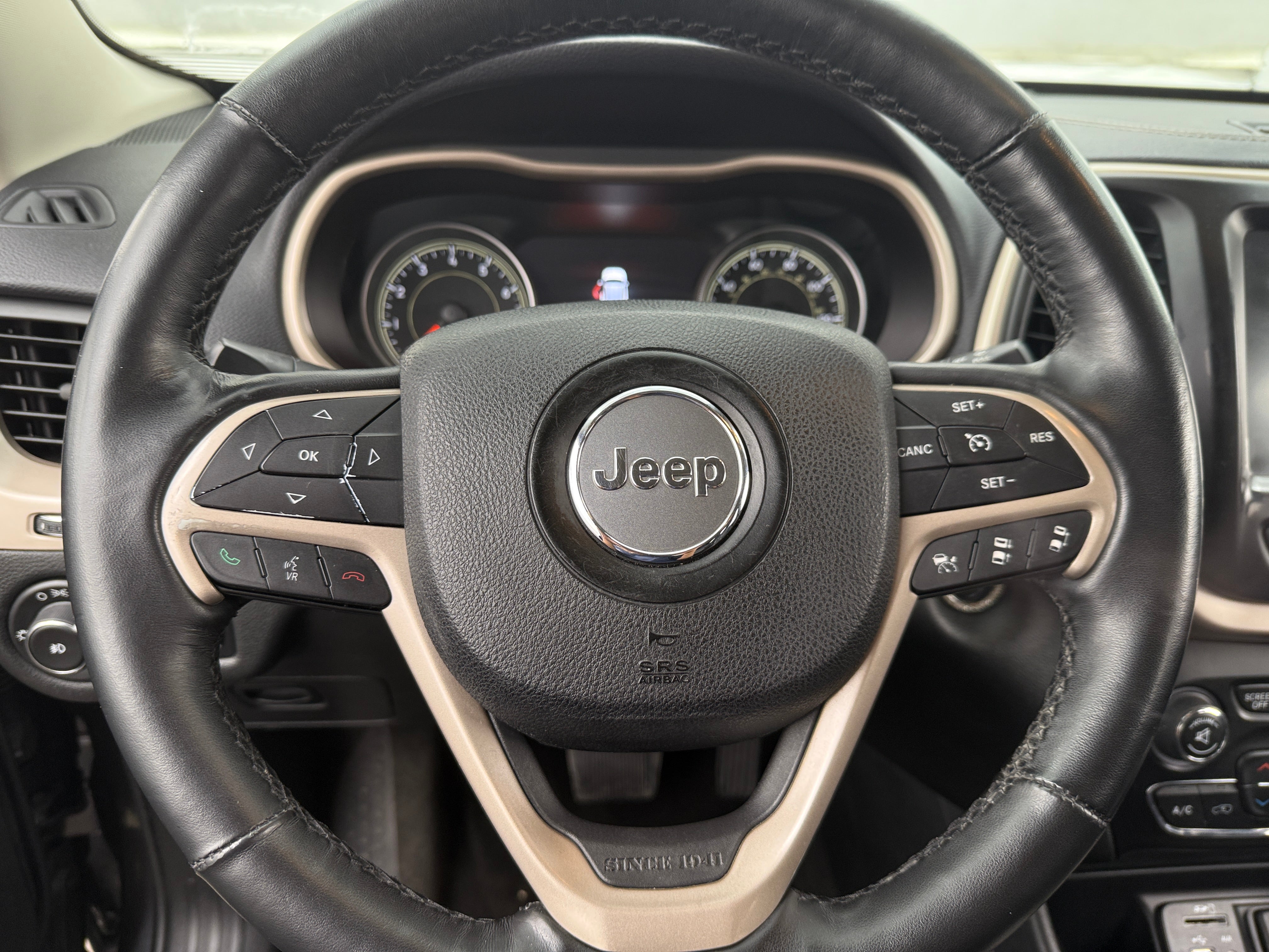 2015 Jeep Cherokee Limited Edition 4
