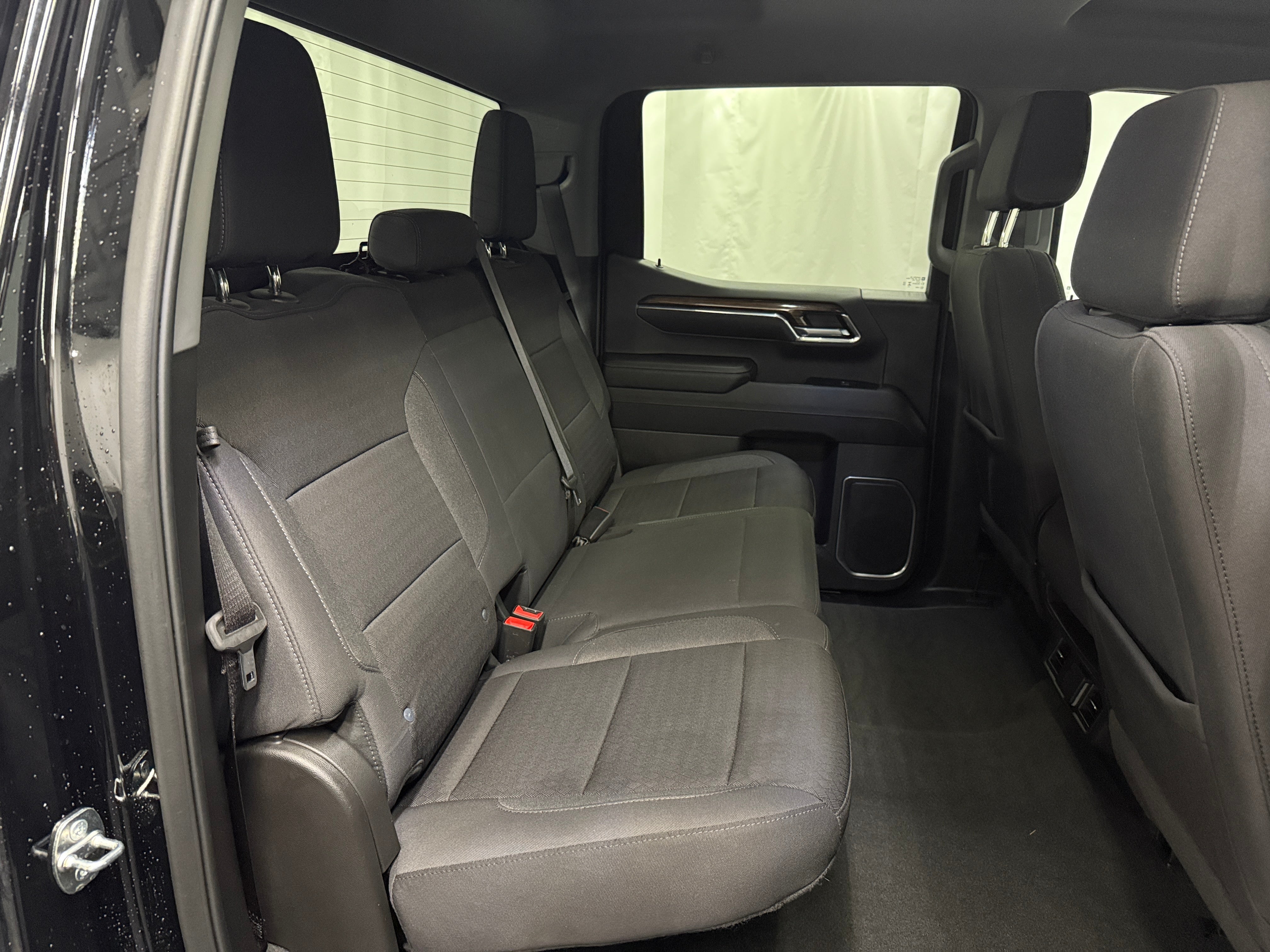 2024 Chevrolet Silverado 1500 LT 6
