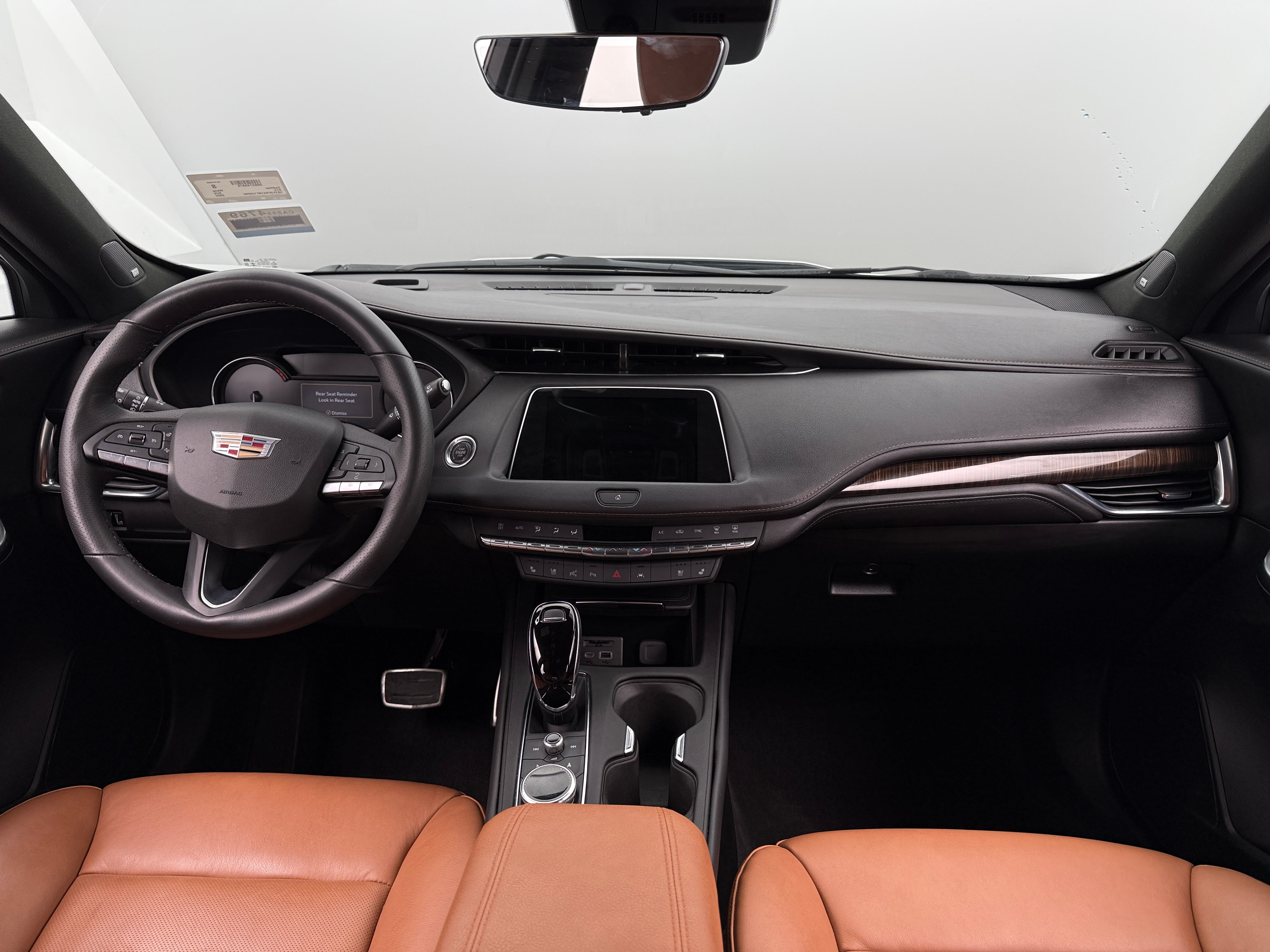 2022 Cadillac XT4 Sport 2