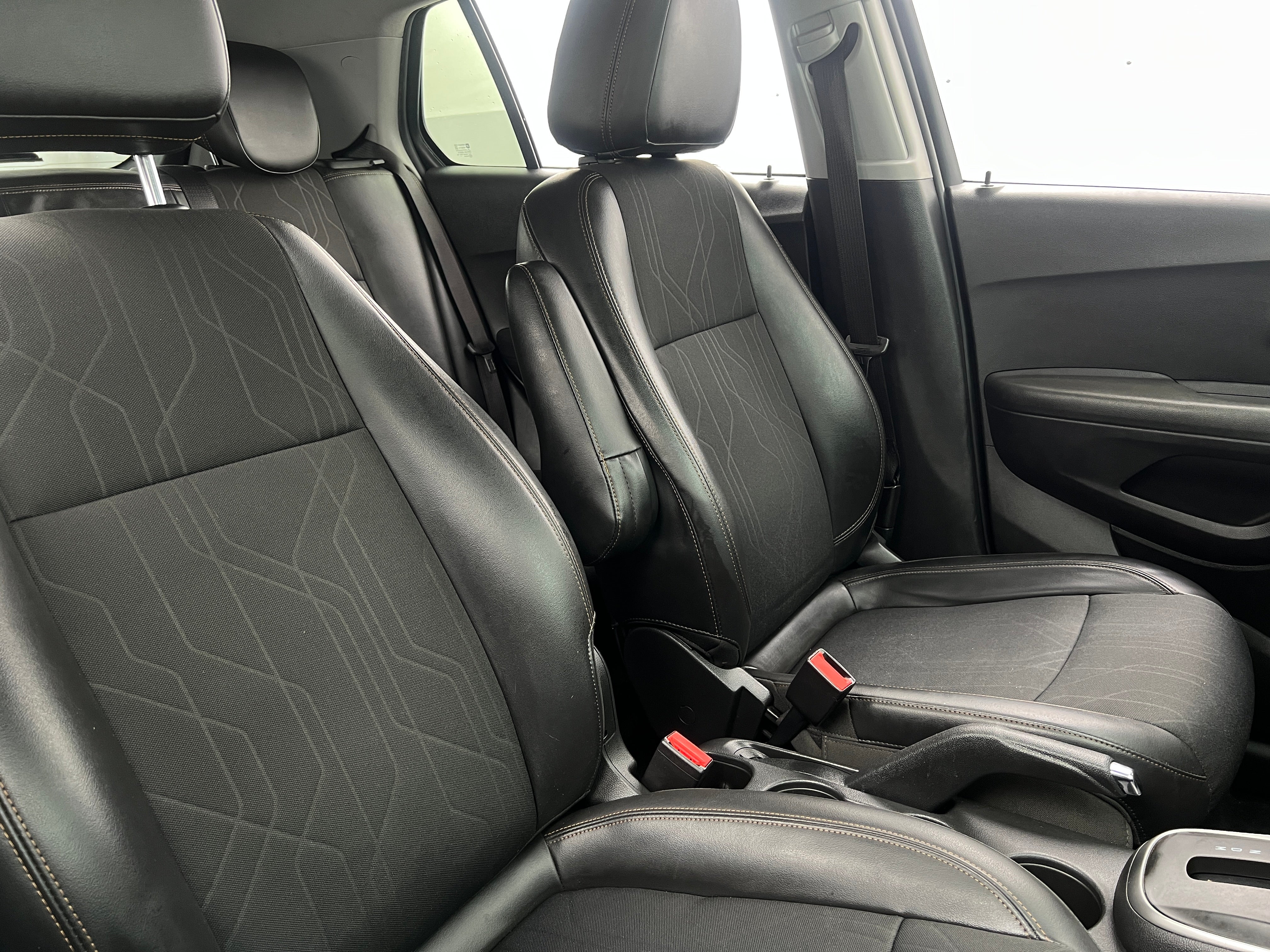 2018 Chevrolet Trax LT 2