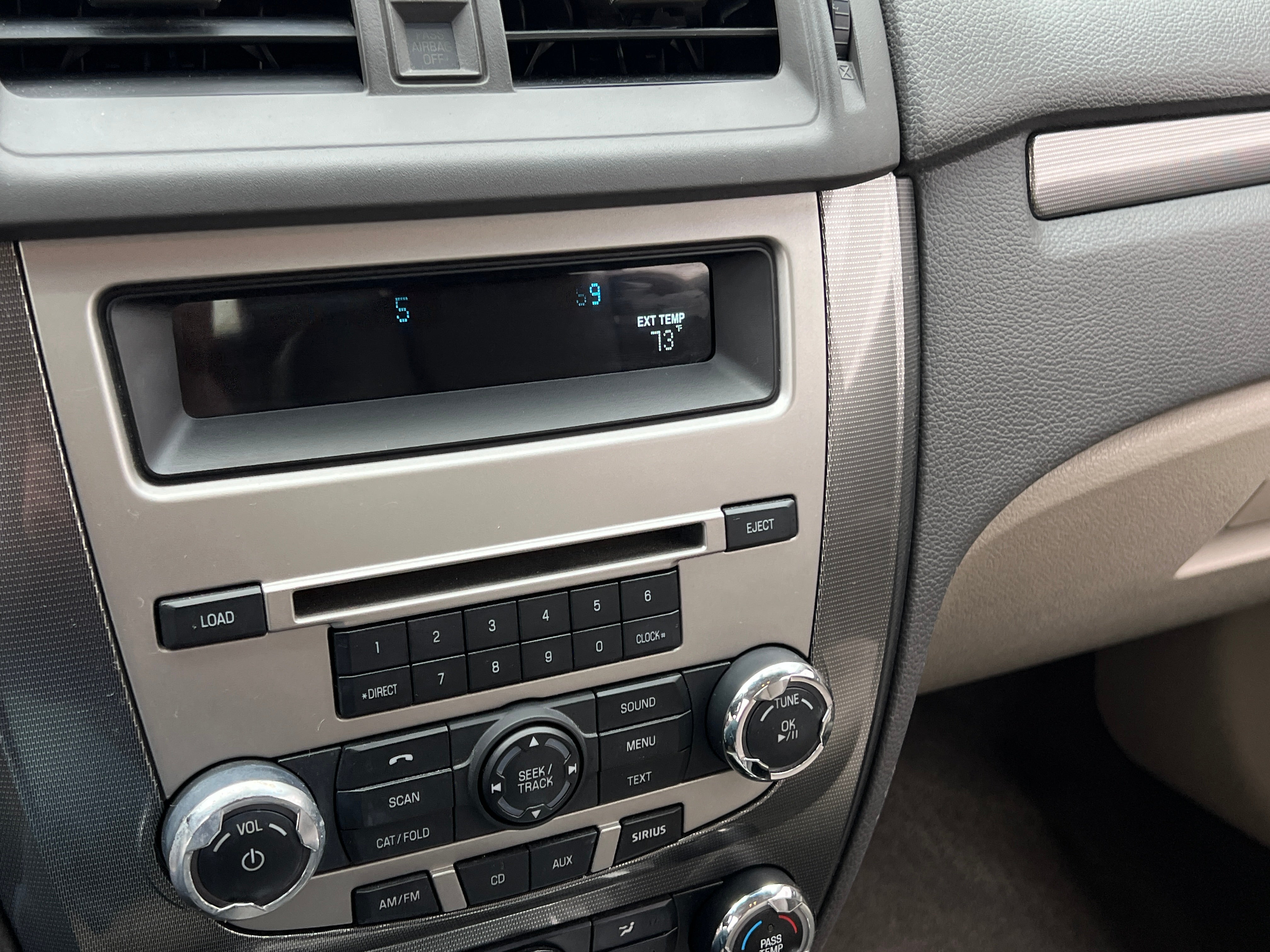 2010 Ford Fusion SEL 3