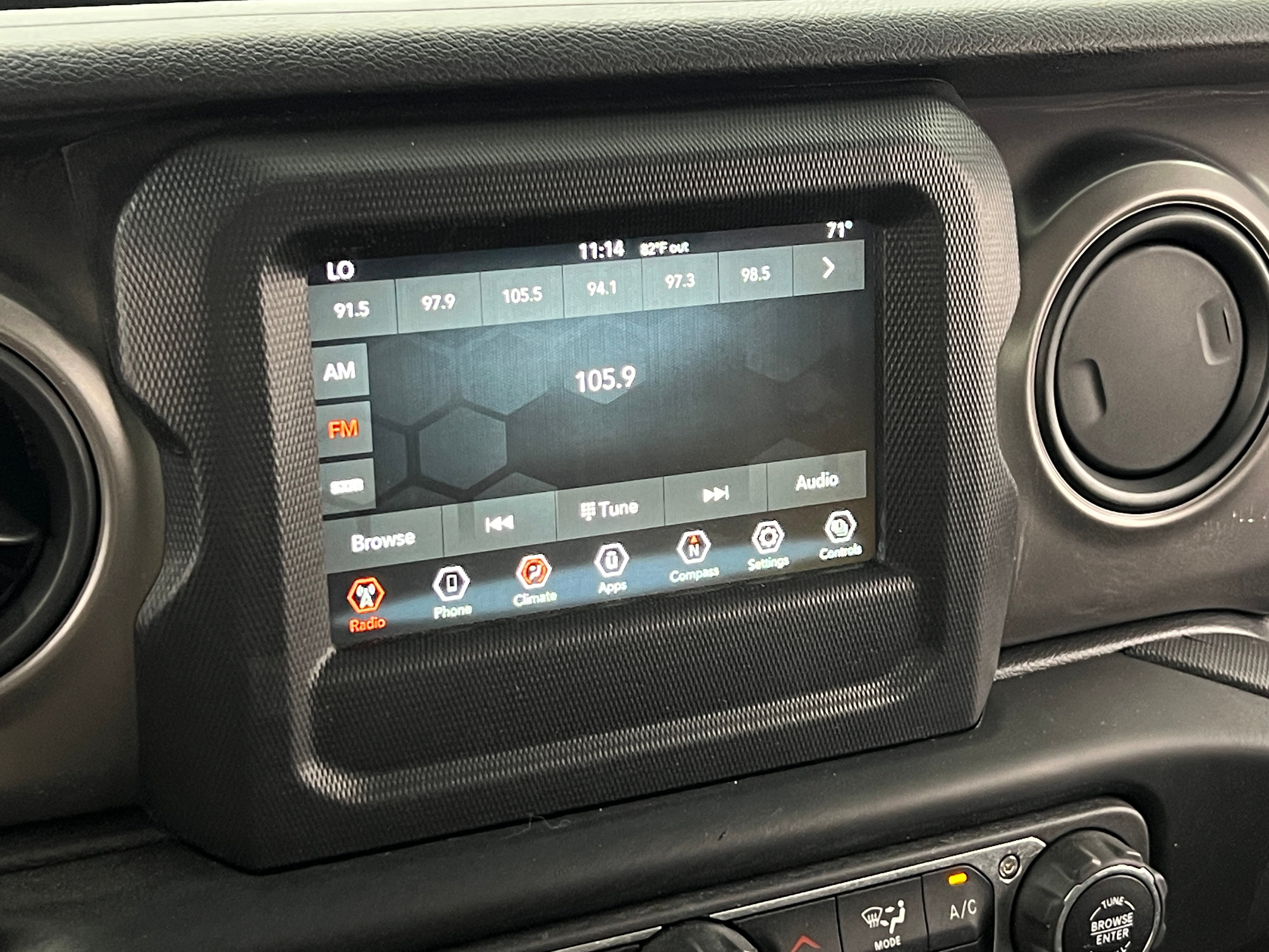 2021 Jeep Wrangler Sport S 4